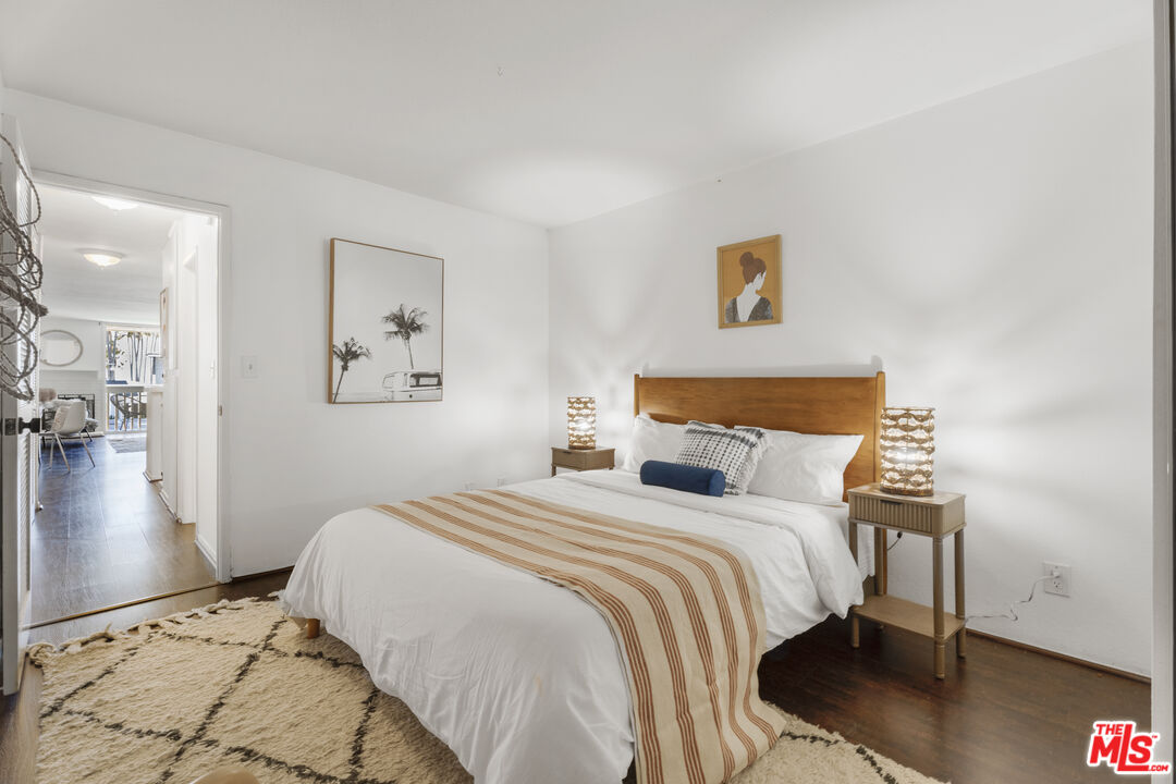 22 Navy St Unit: 205