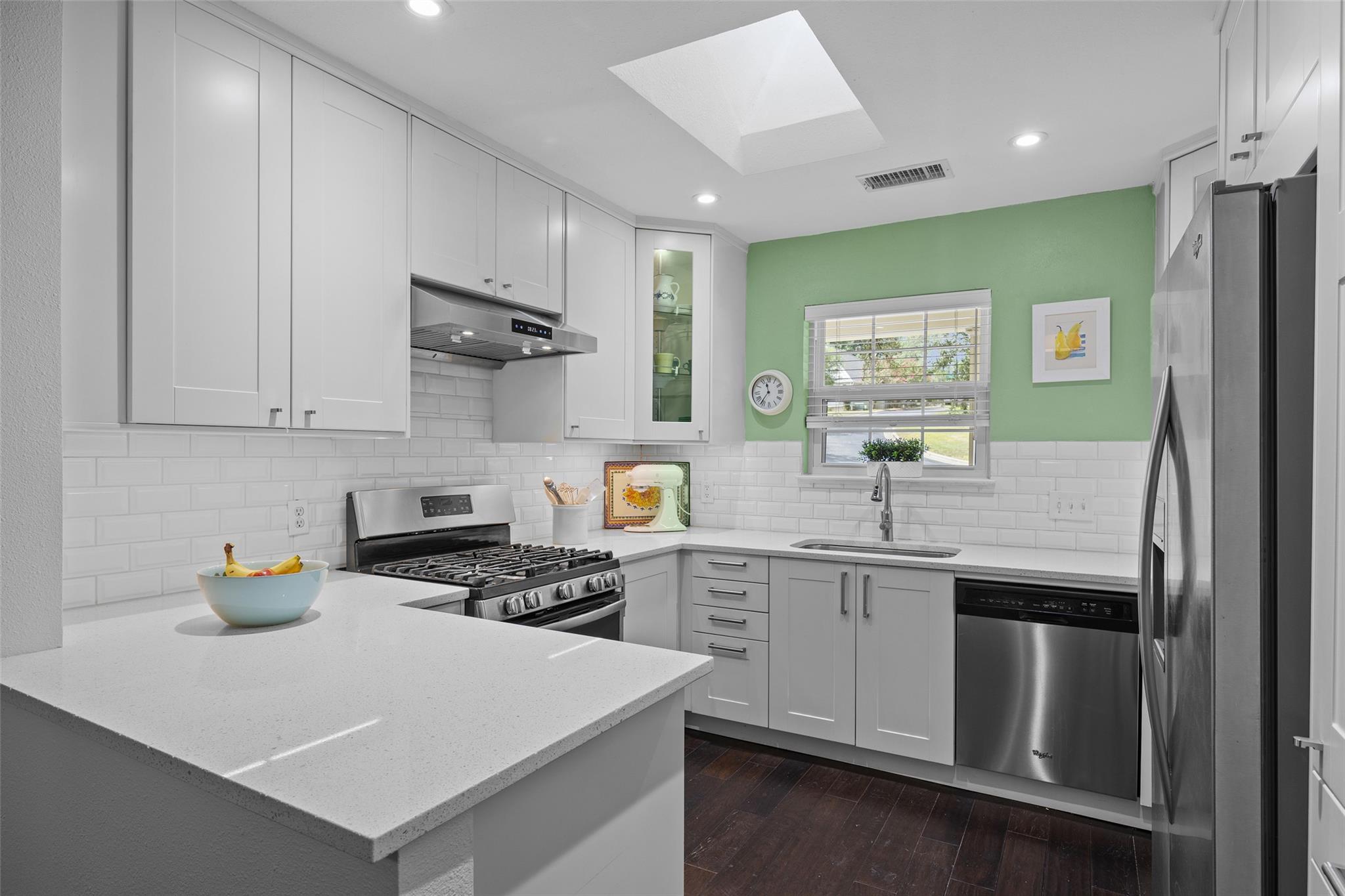 3870 Williamsburg CIR