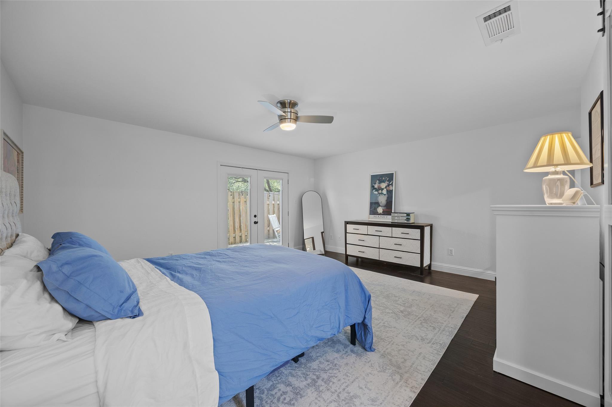 3870 Williamsburg CIR