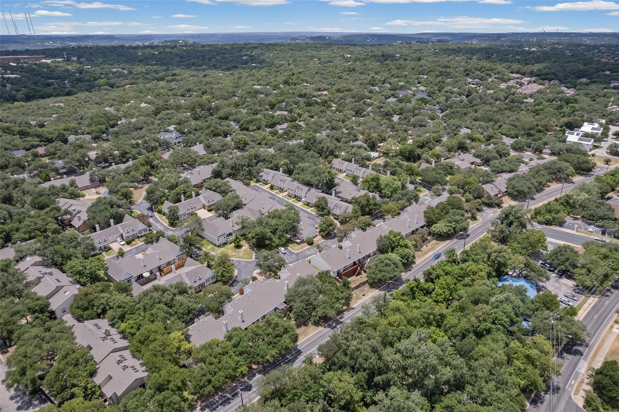 3870 Williamsburg CIR