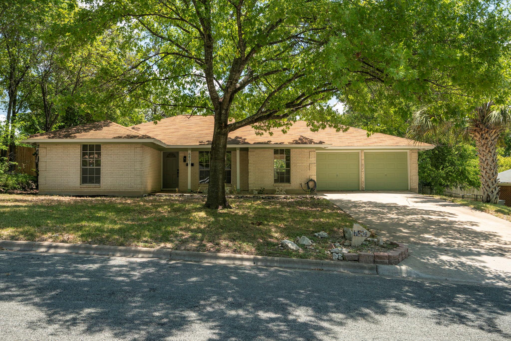 6801 Kings PT