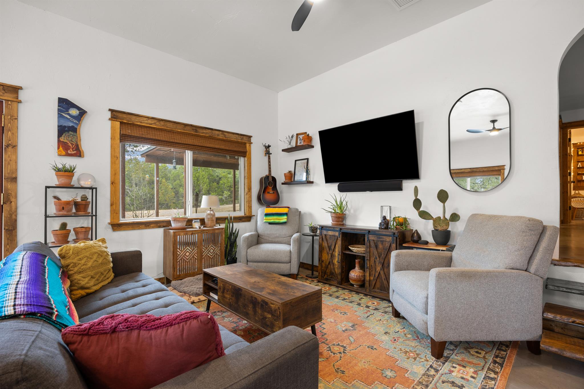 107 S Rainbow Ranch RD