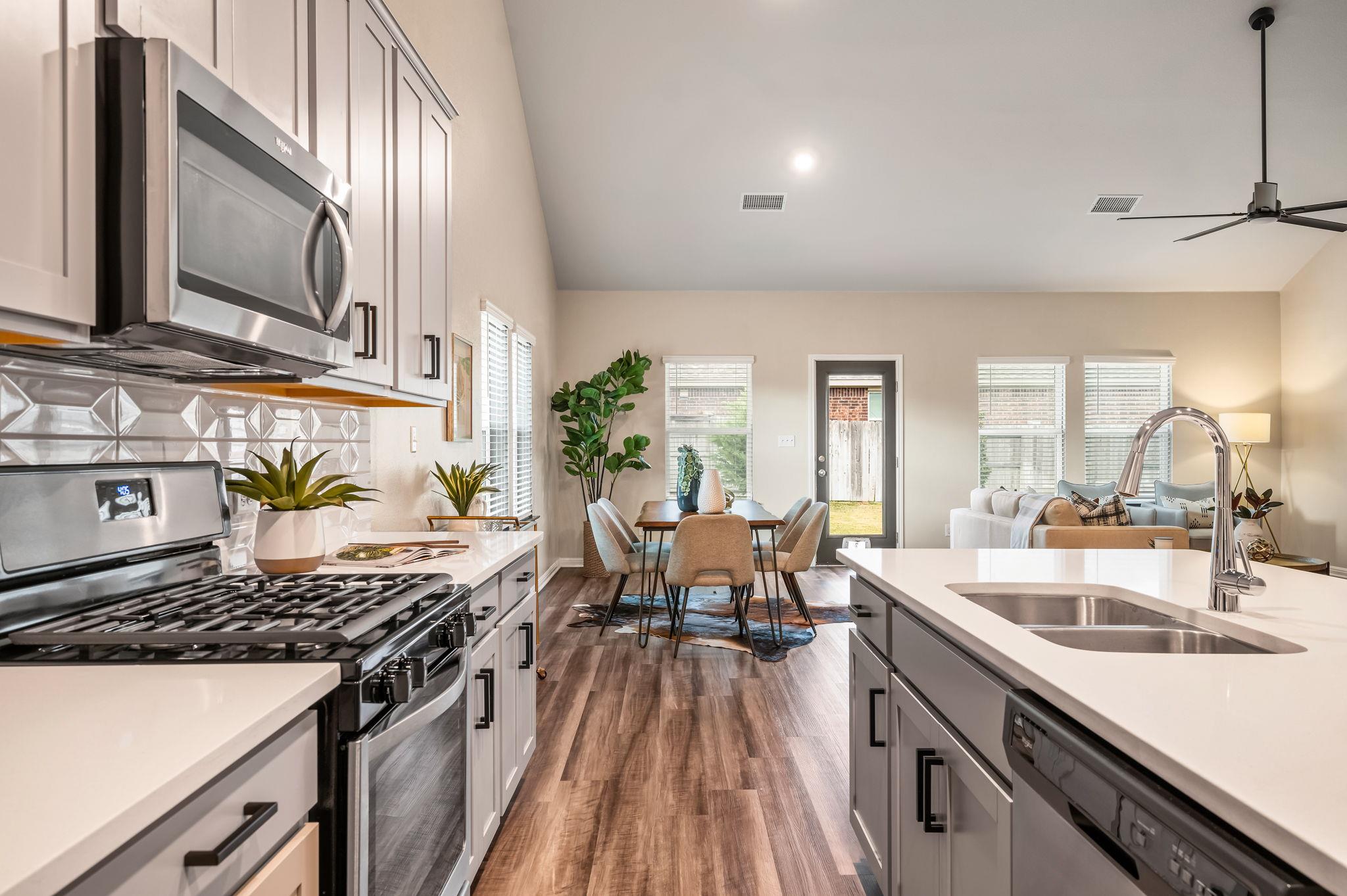 1509 Deering RUN