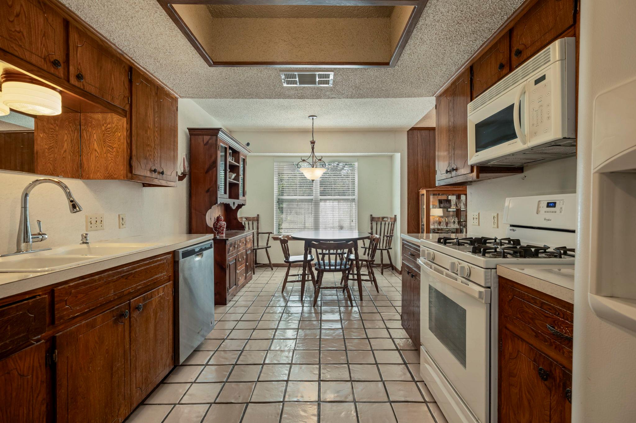 4609 Cliffstone CV