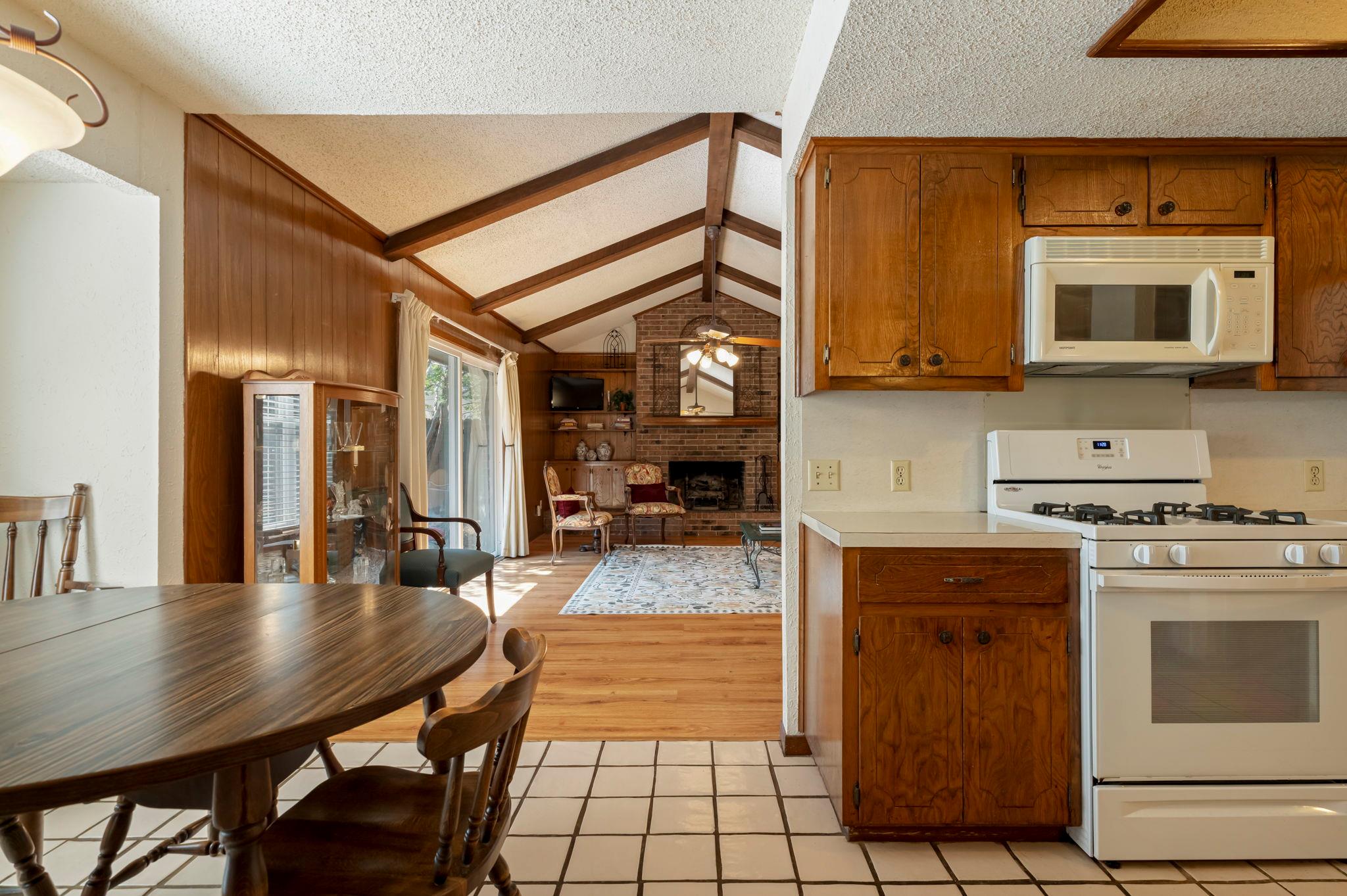 4609 Cliffstone CV