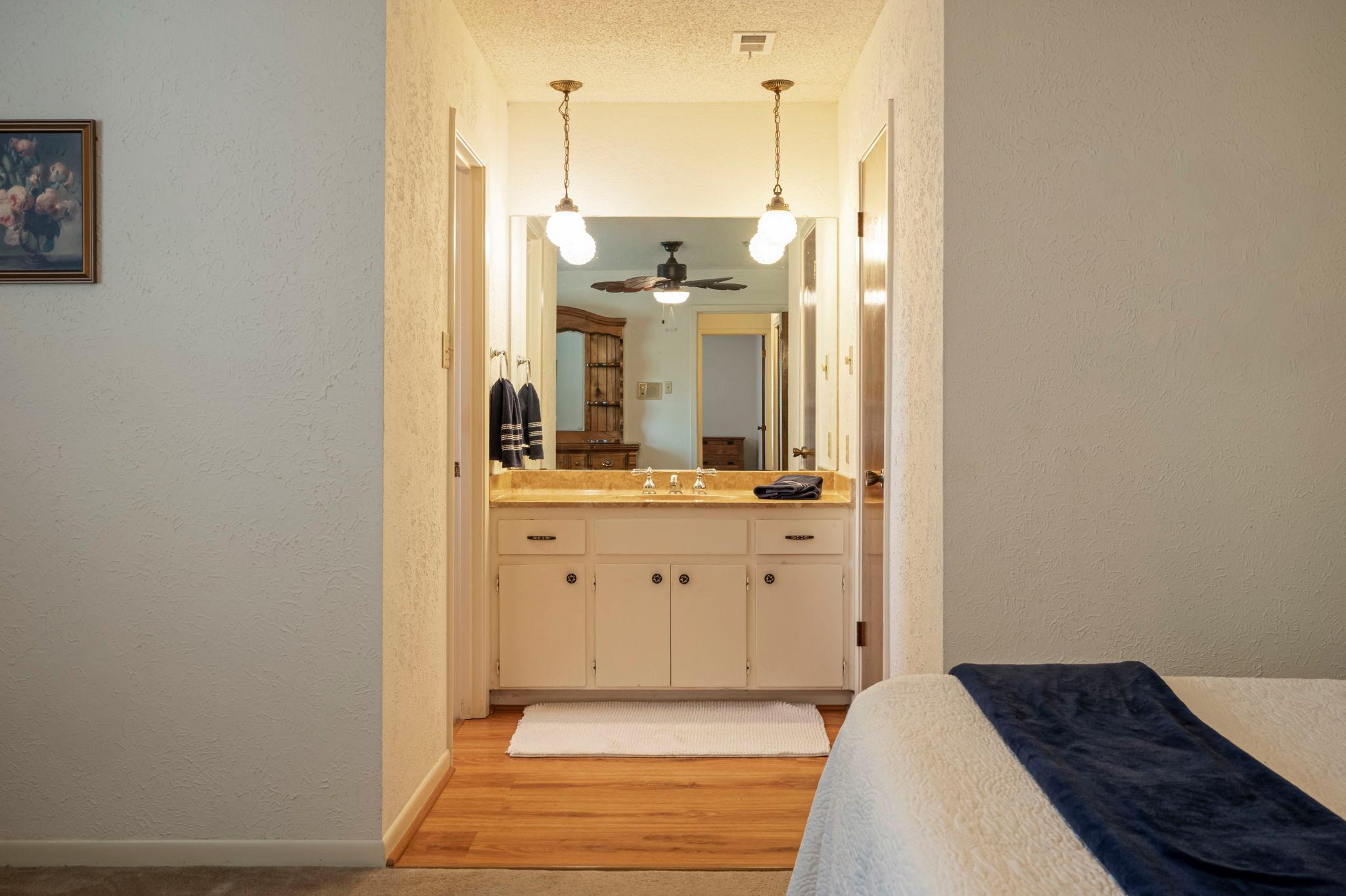 4609 Cliffstone CV