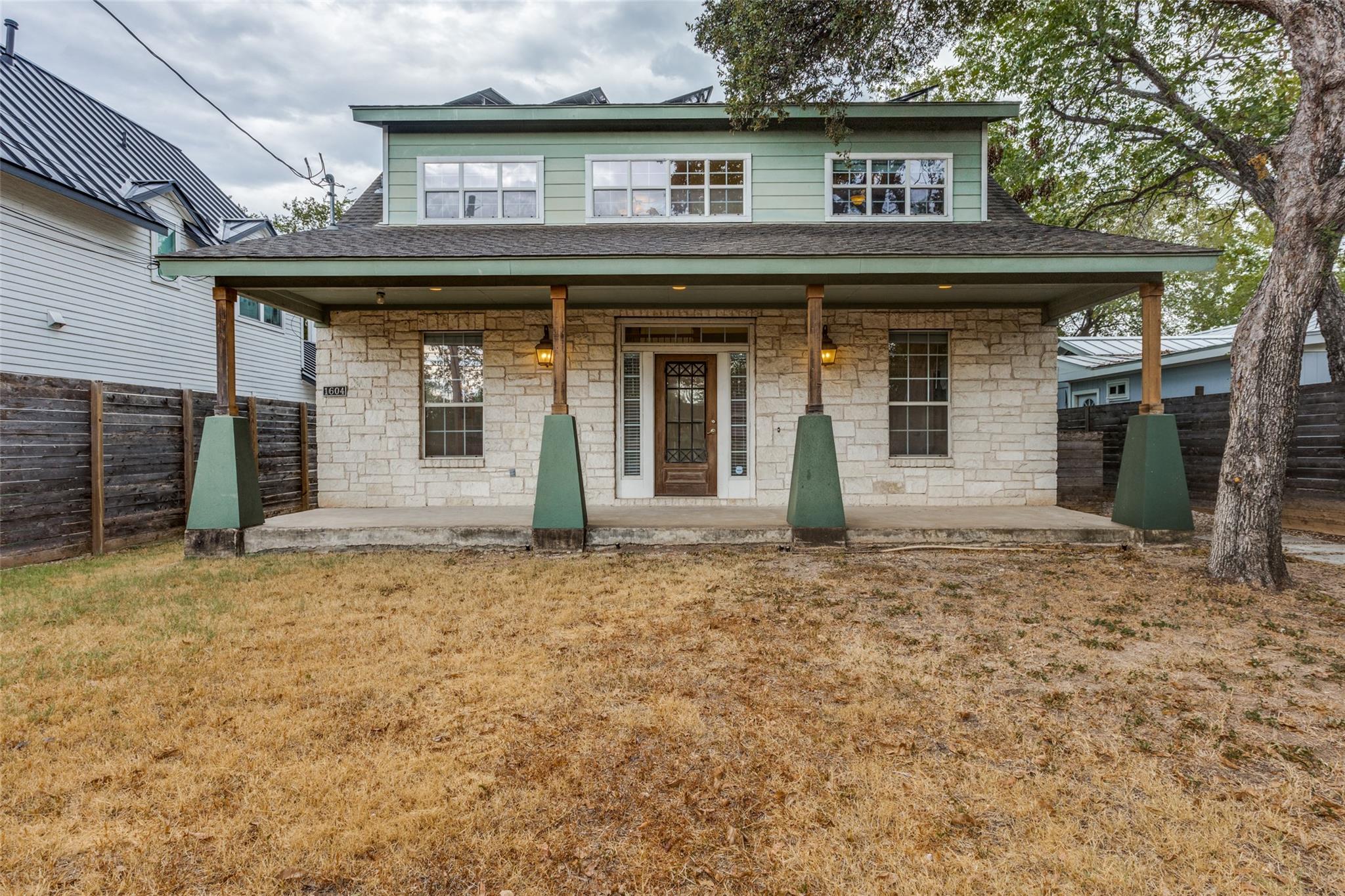 1604 Walnut Ave A Austin TX