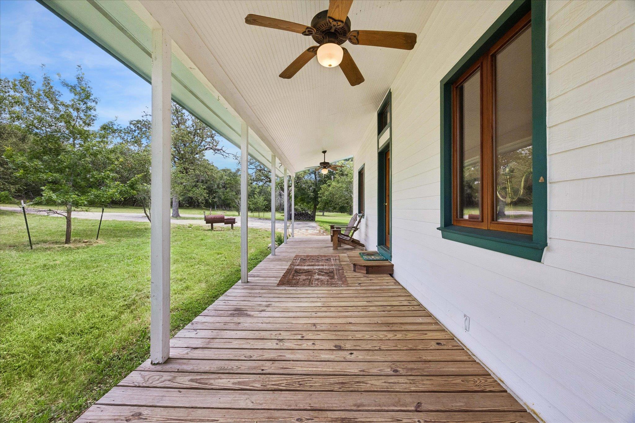 700 S Rainbow Ranch RD
