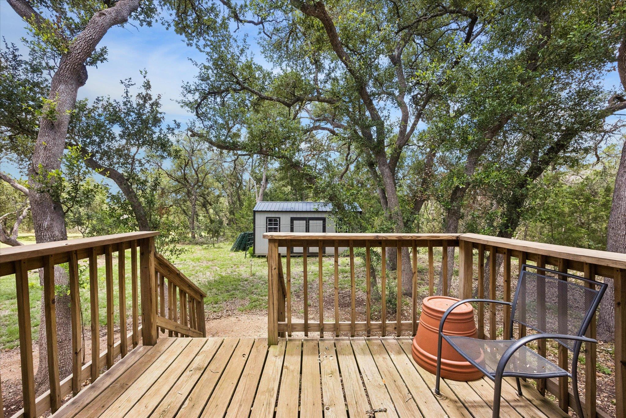 700 S Rainbow Ranch RD