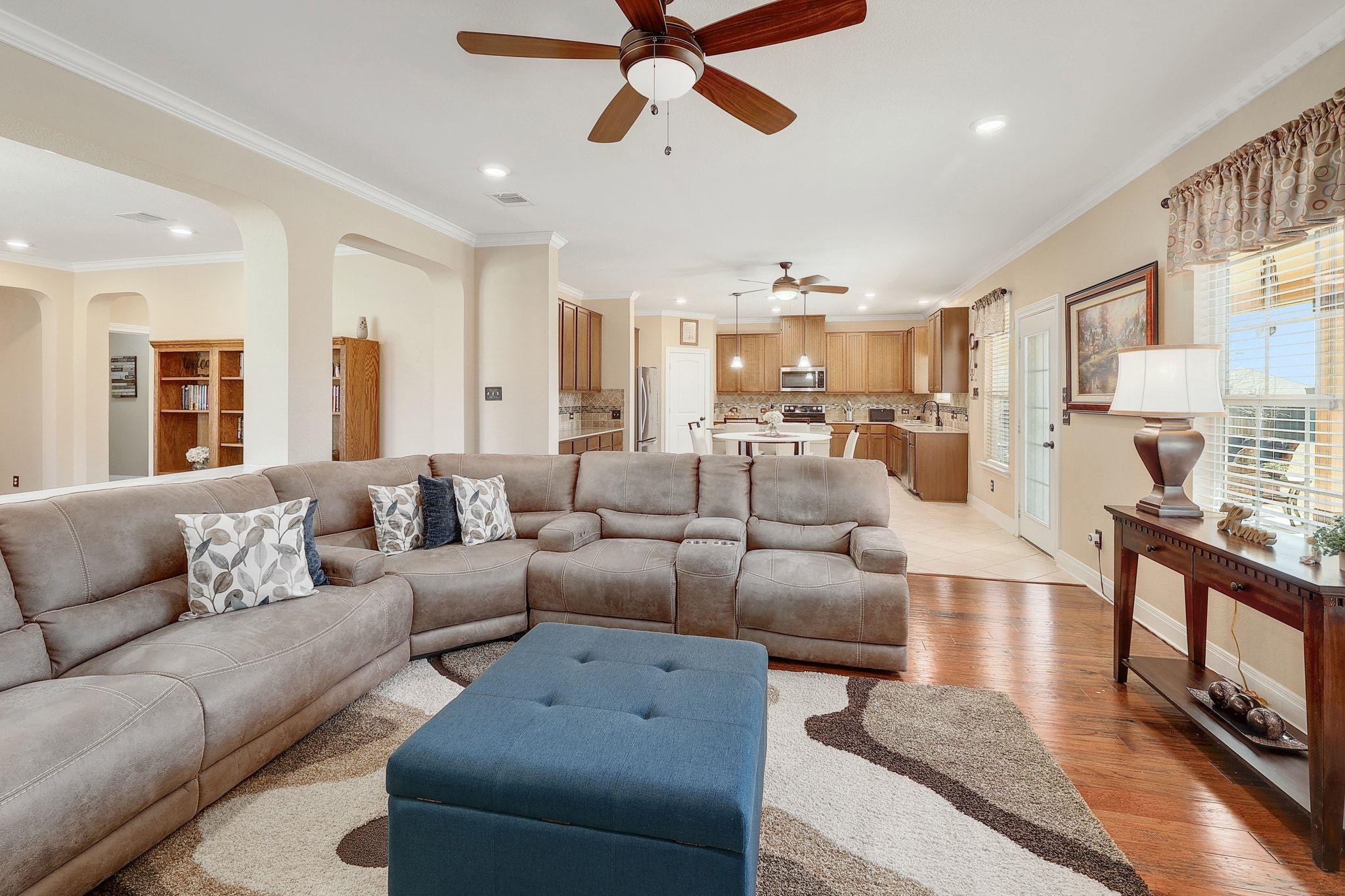 646 Landon Samuel LOOP