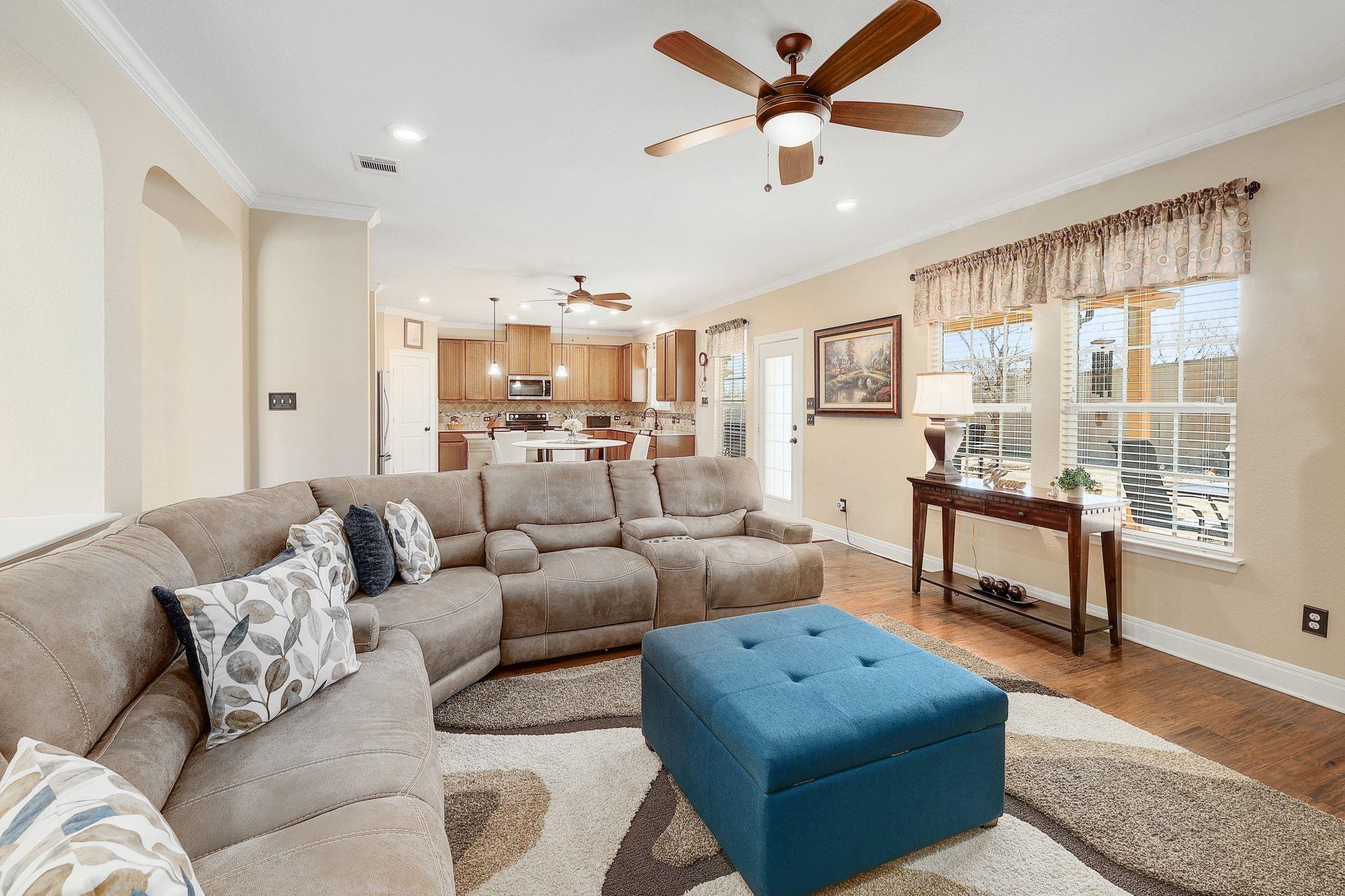 646 Landon Samuel LOOP