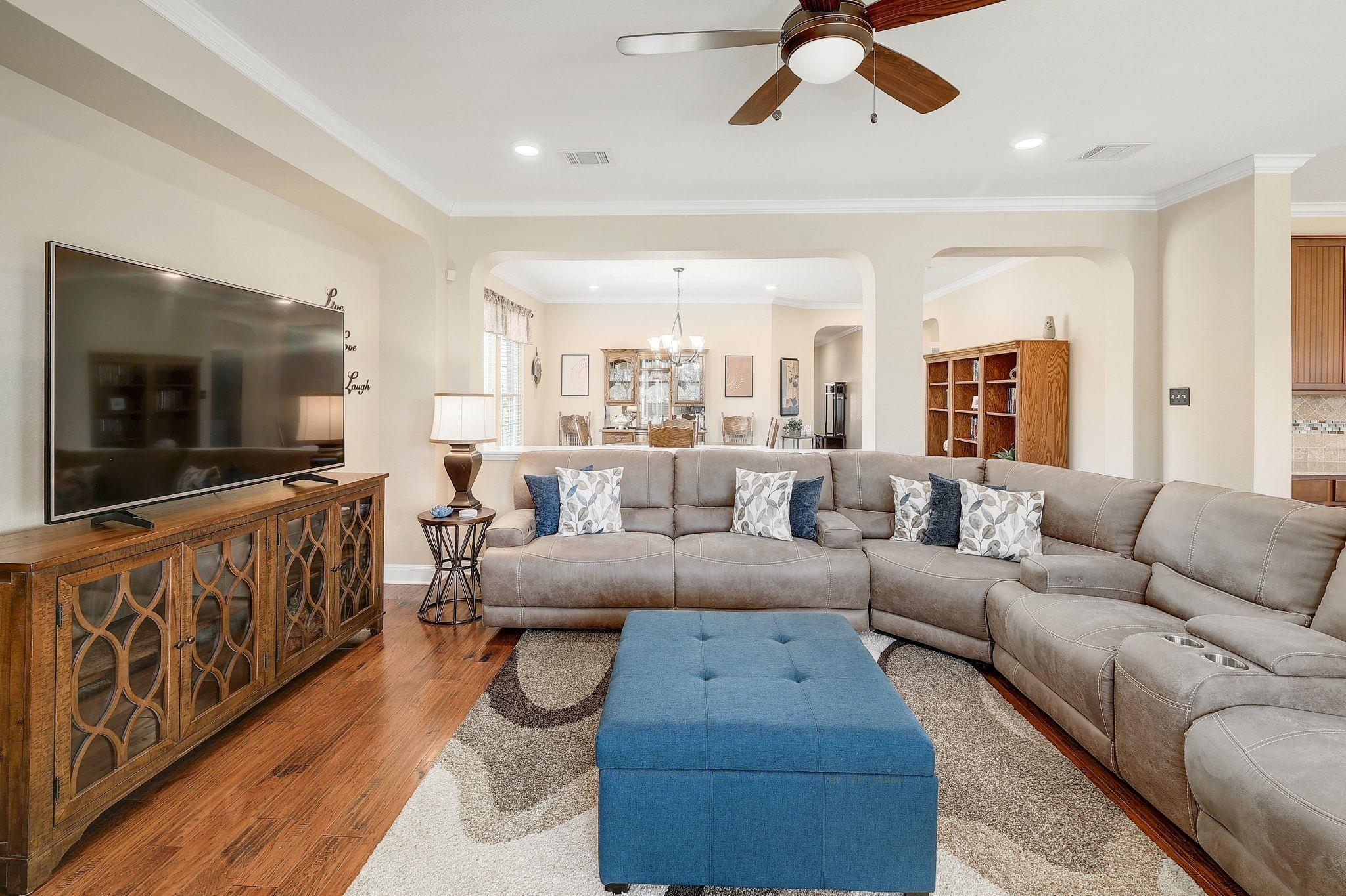 646 Landon Samuel LOOP