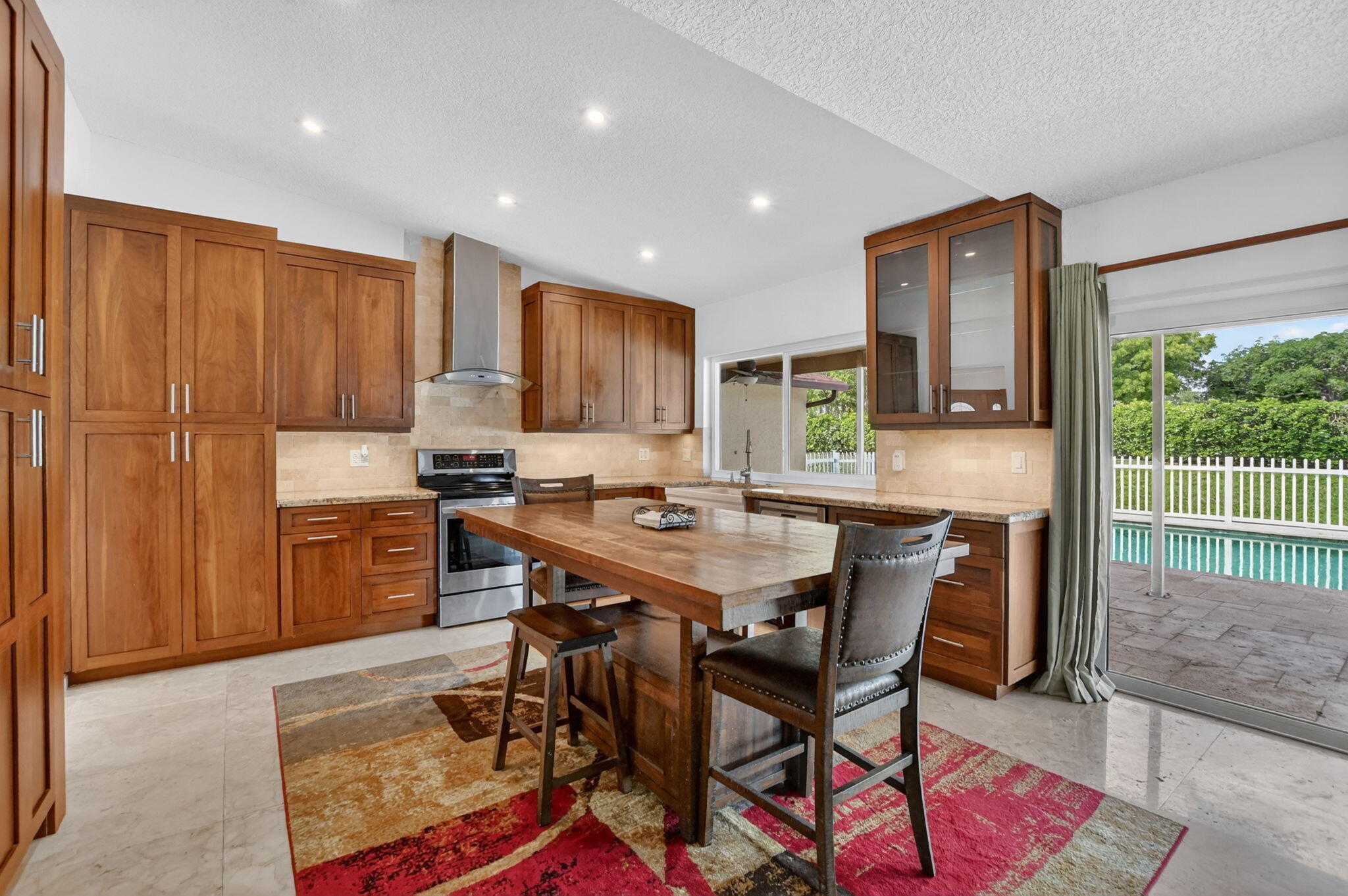 20876 Sugarloaf Lane