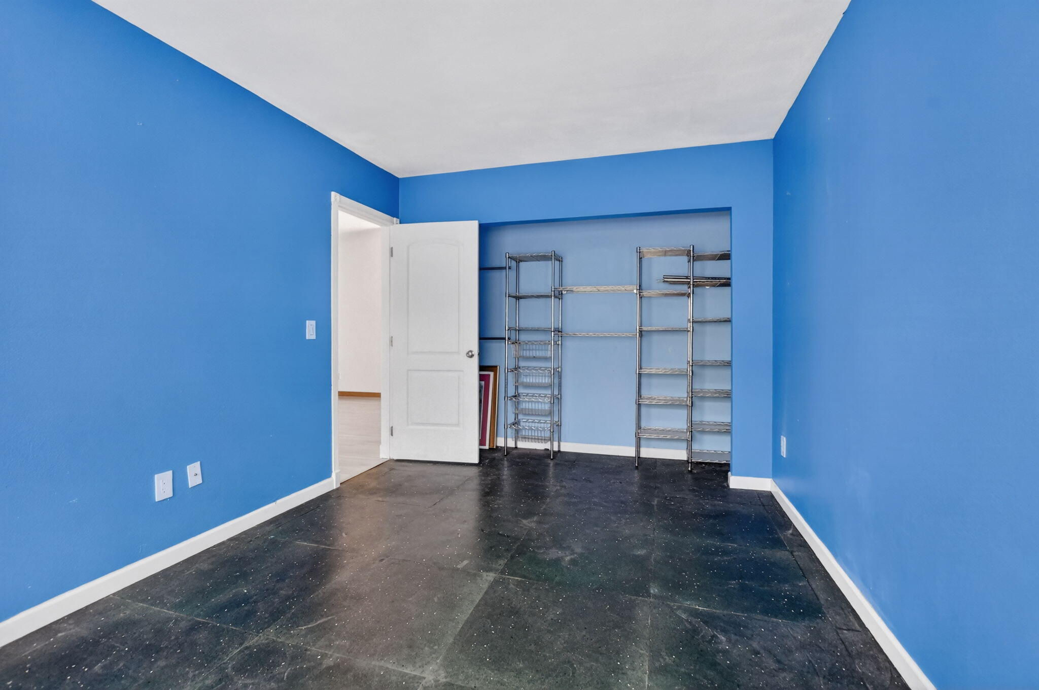 20876 Sugarloaf Lane