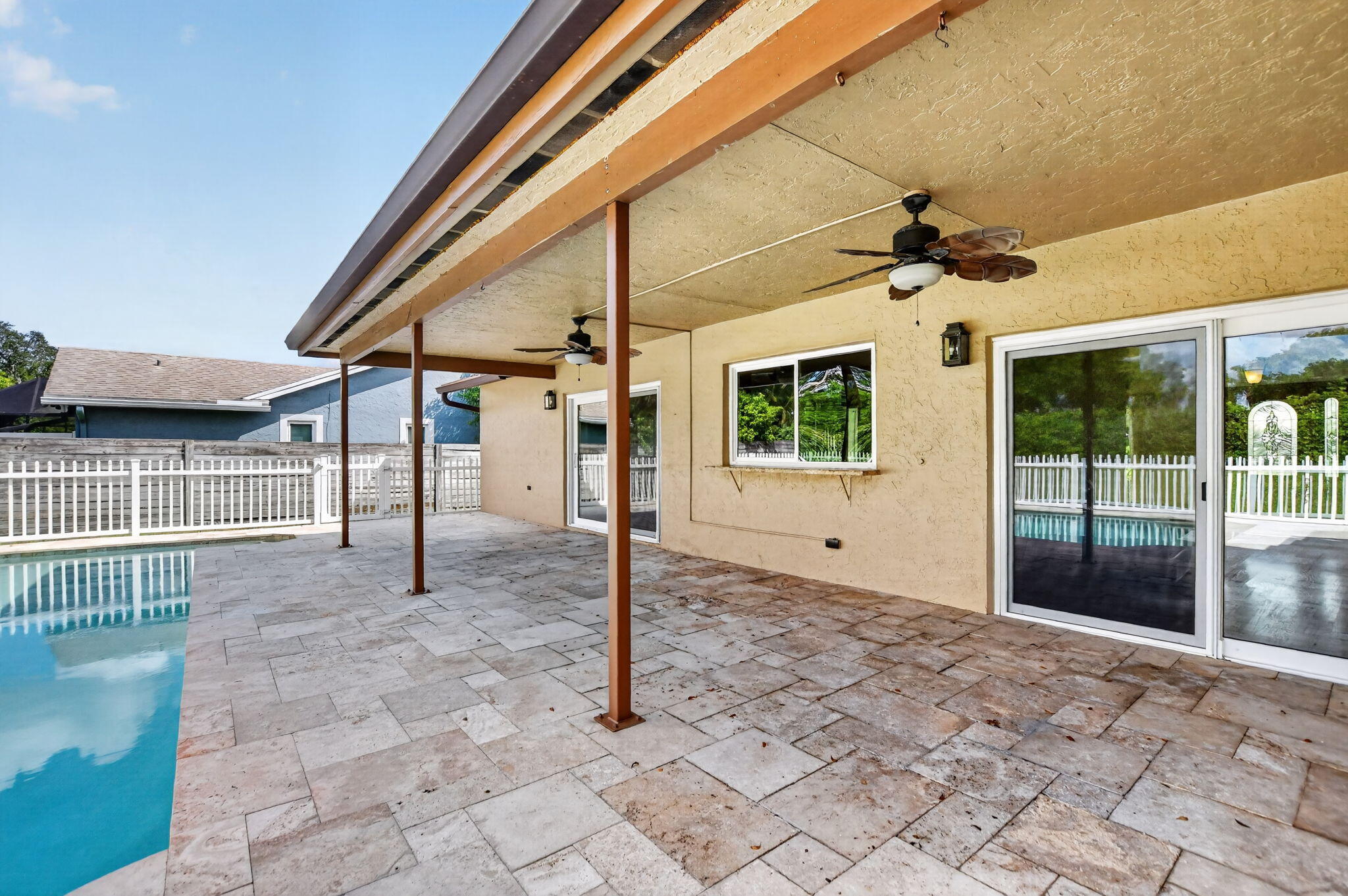20876 Sugarloaf Lane