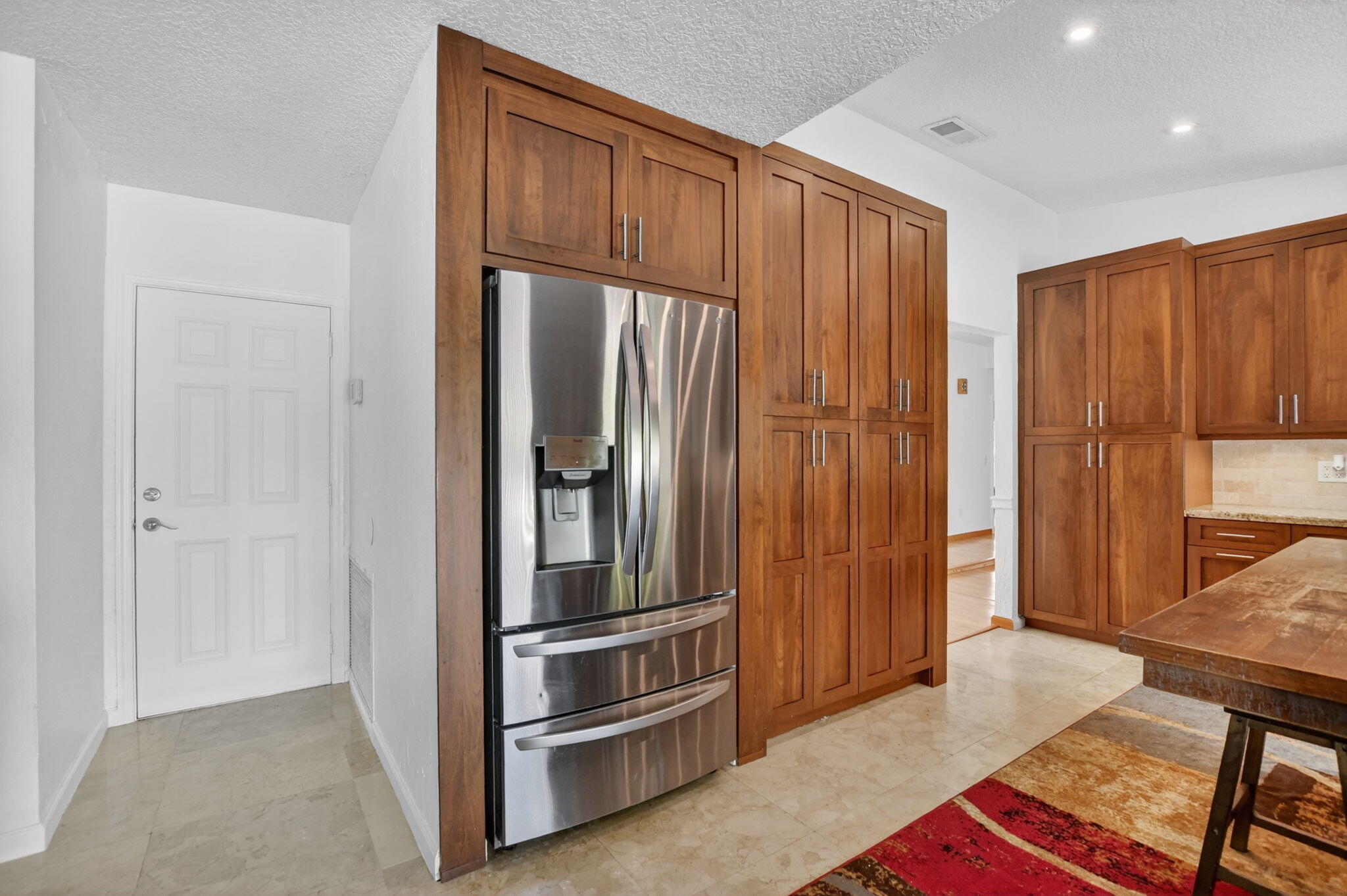 20876 Sugarloaf Lane