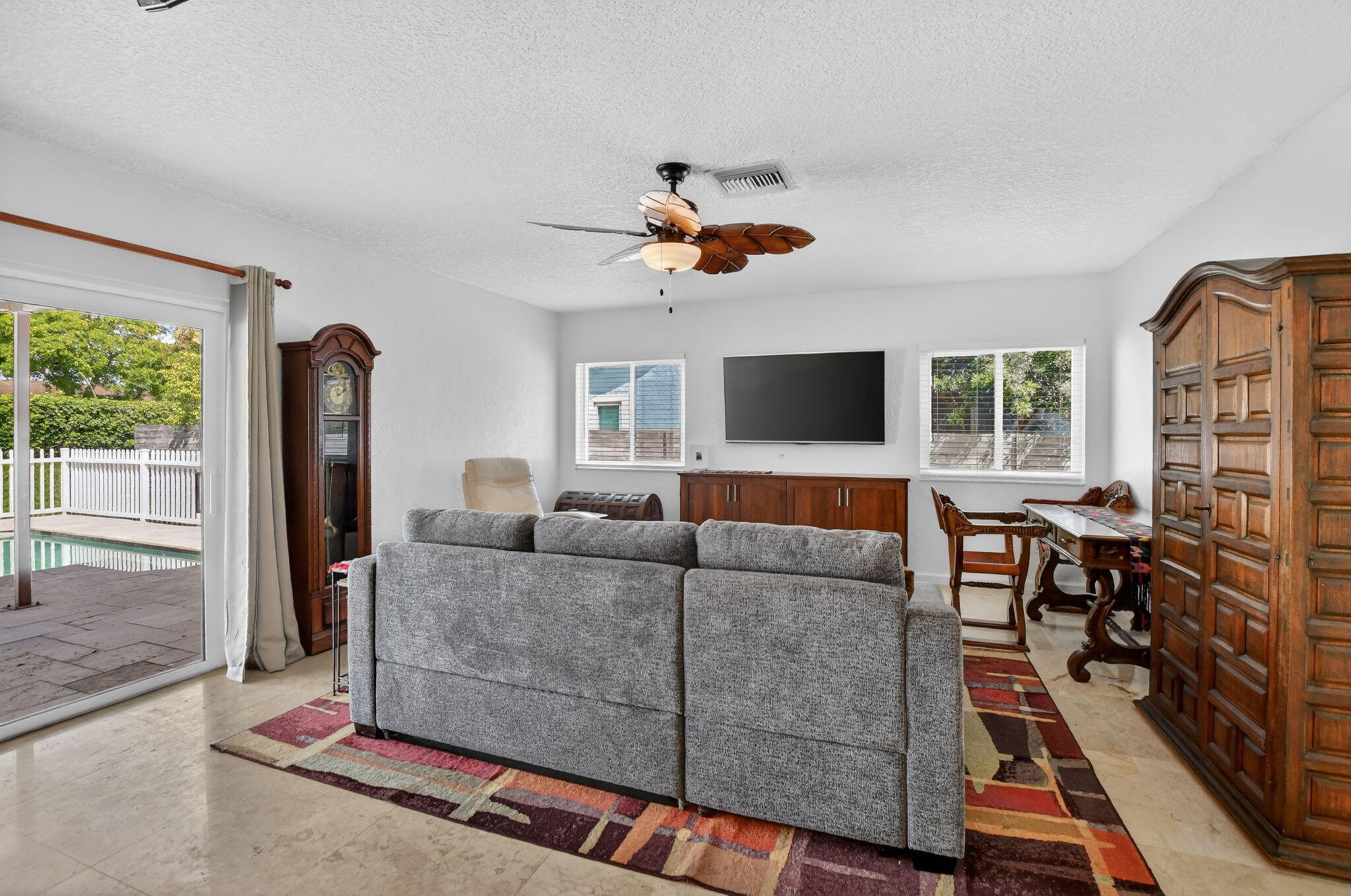 20876 Sugarloaf Lane