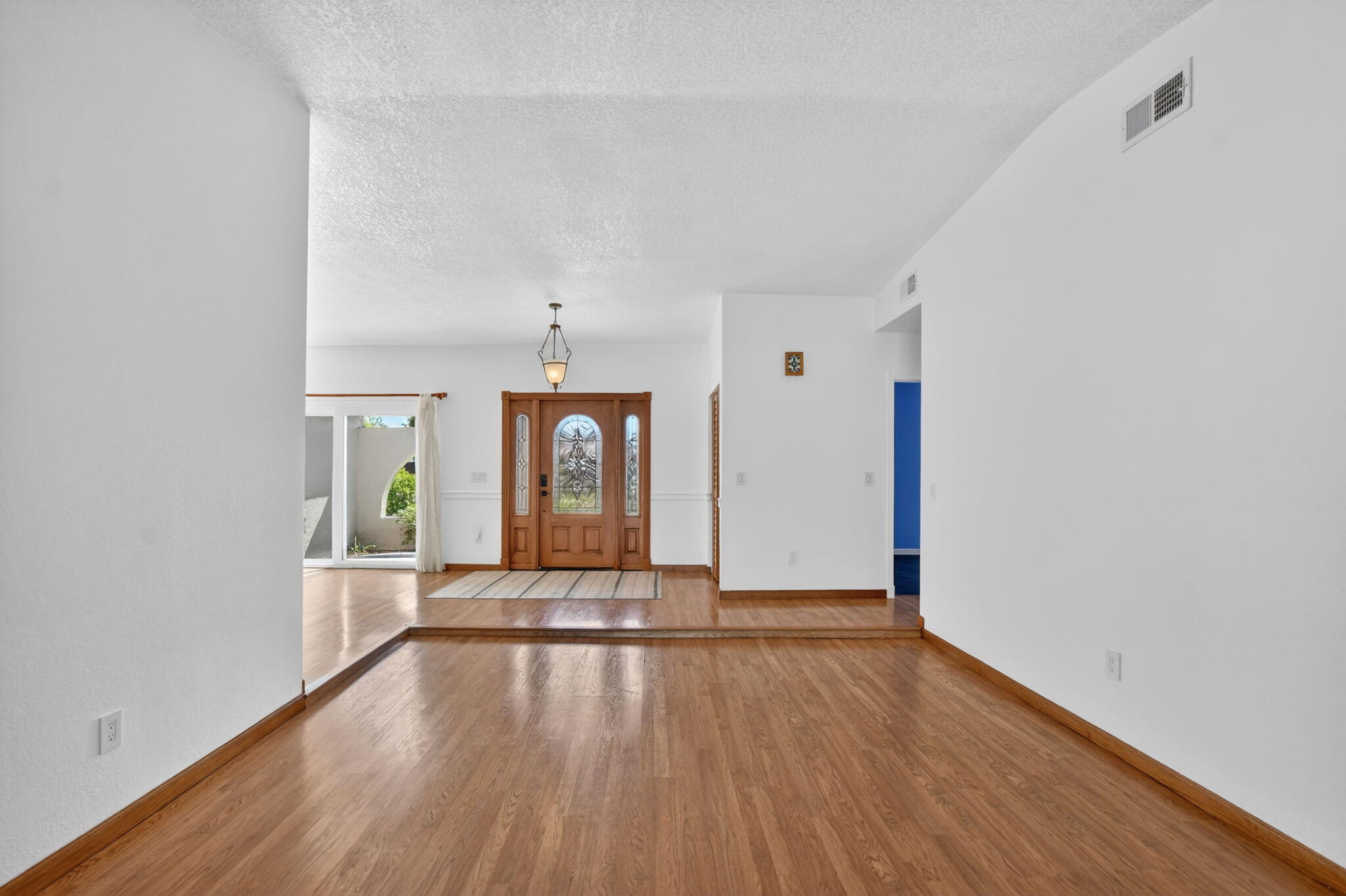 20876 Sugarloaf Lane