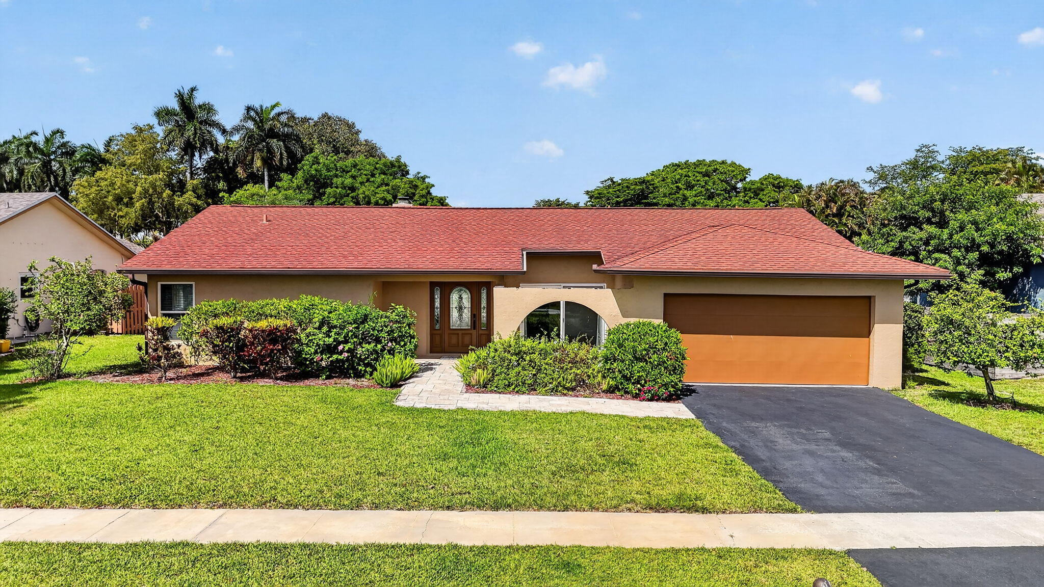 20876 Sugarloaf Lane