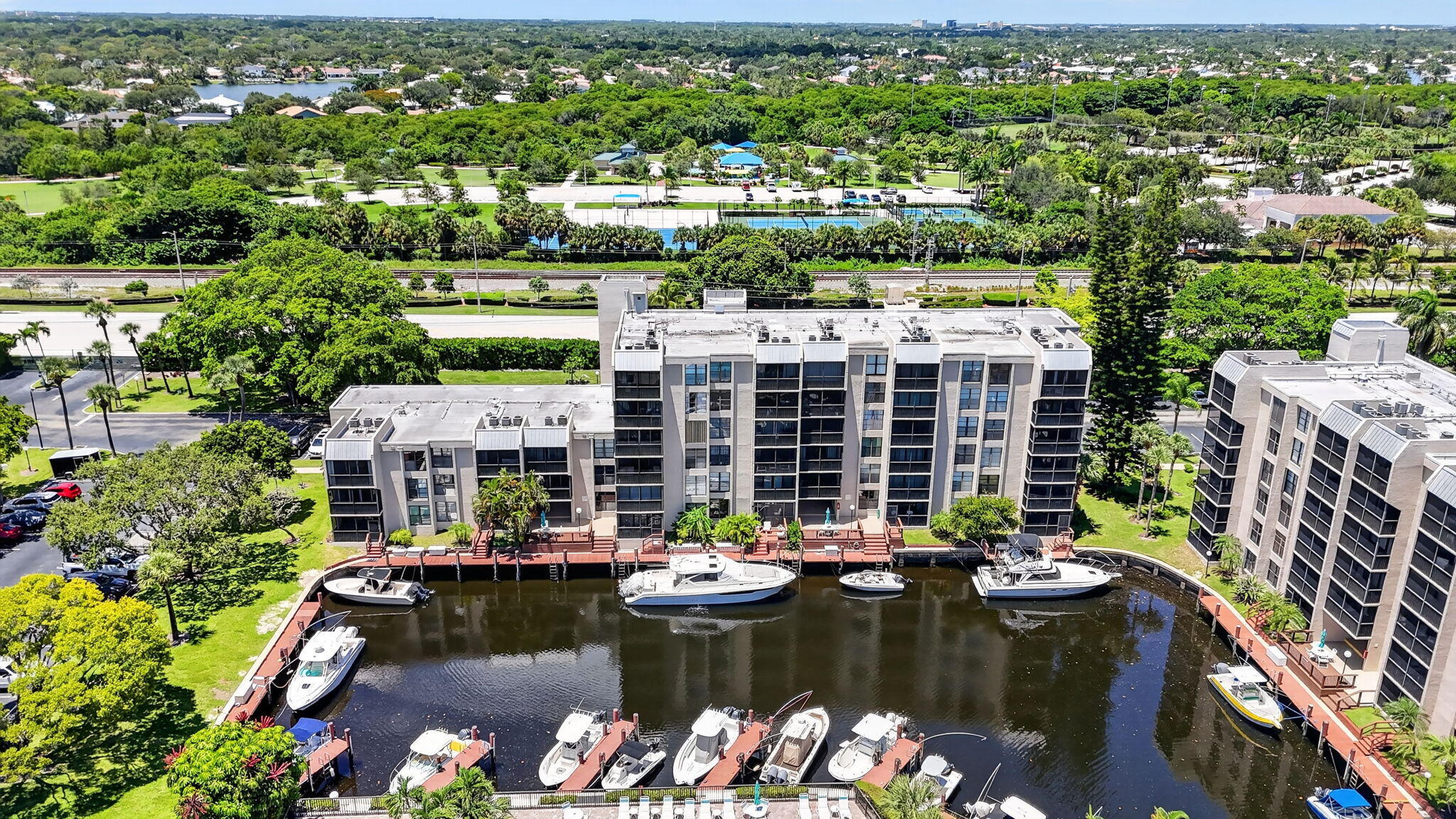 4 Royal Palm Way 403