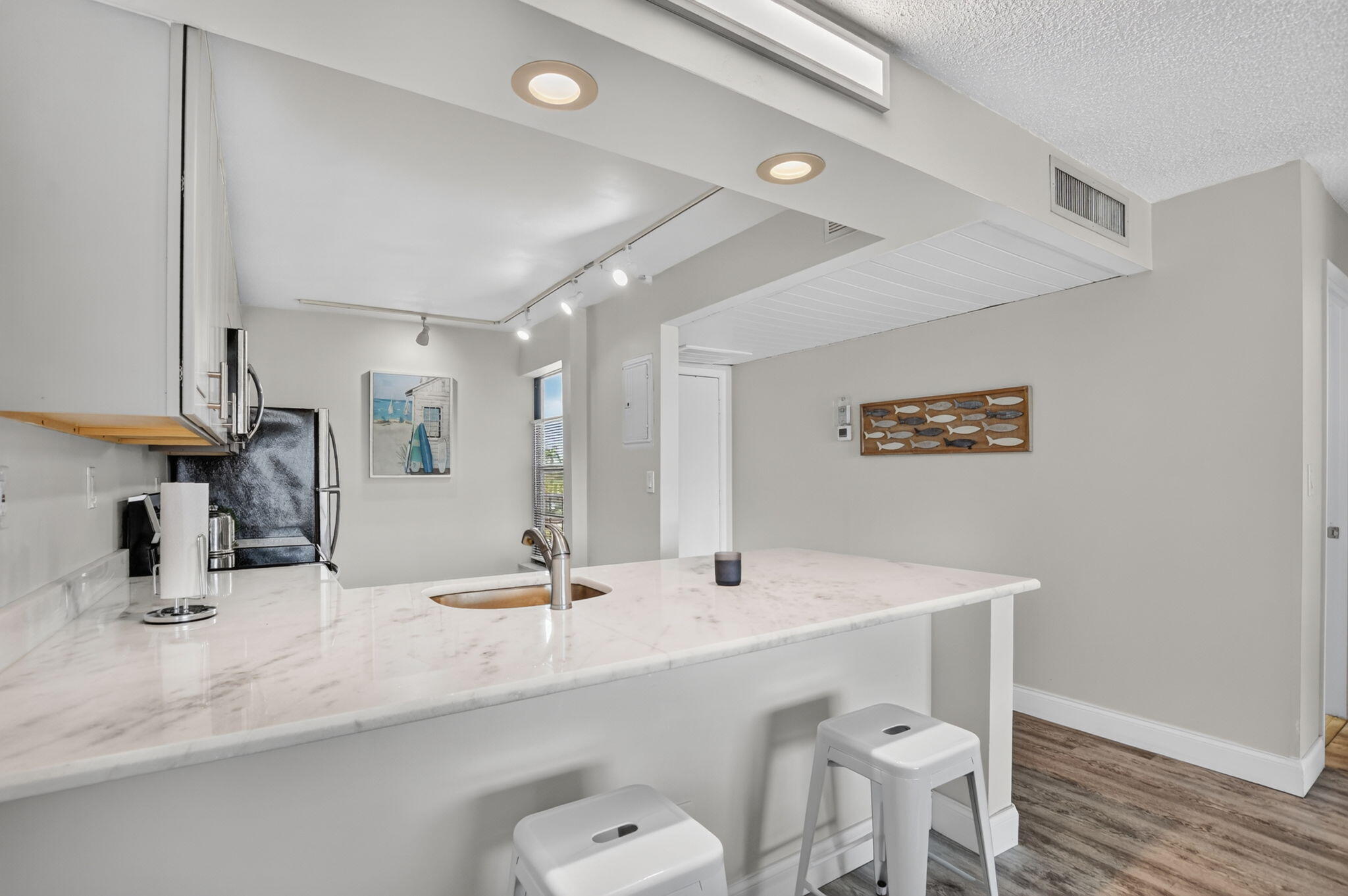 4 Royal Palm Way 403