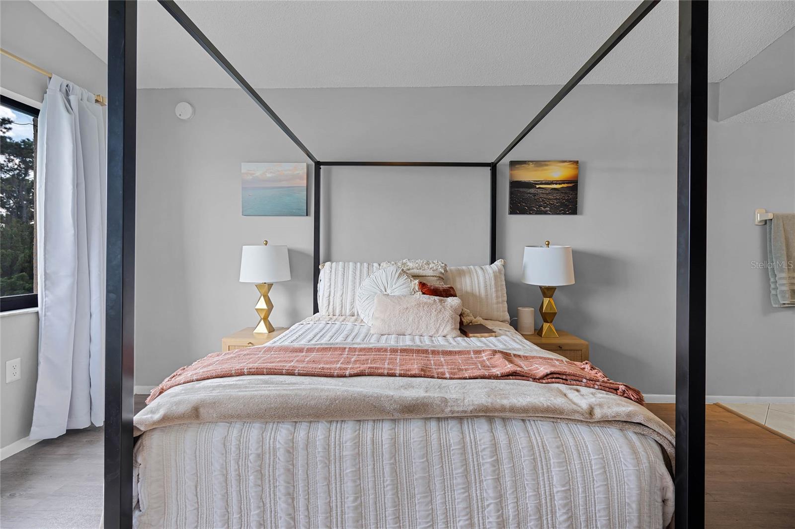 1052 LOTUS COVE CT #743