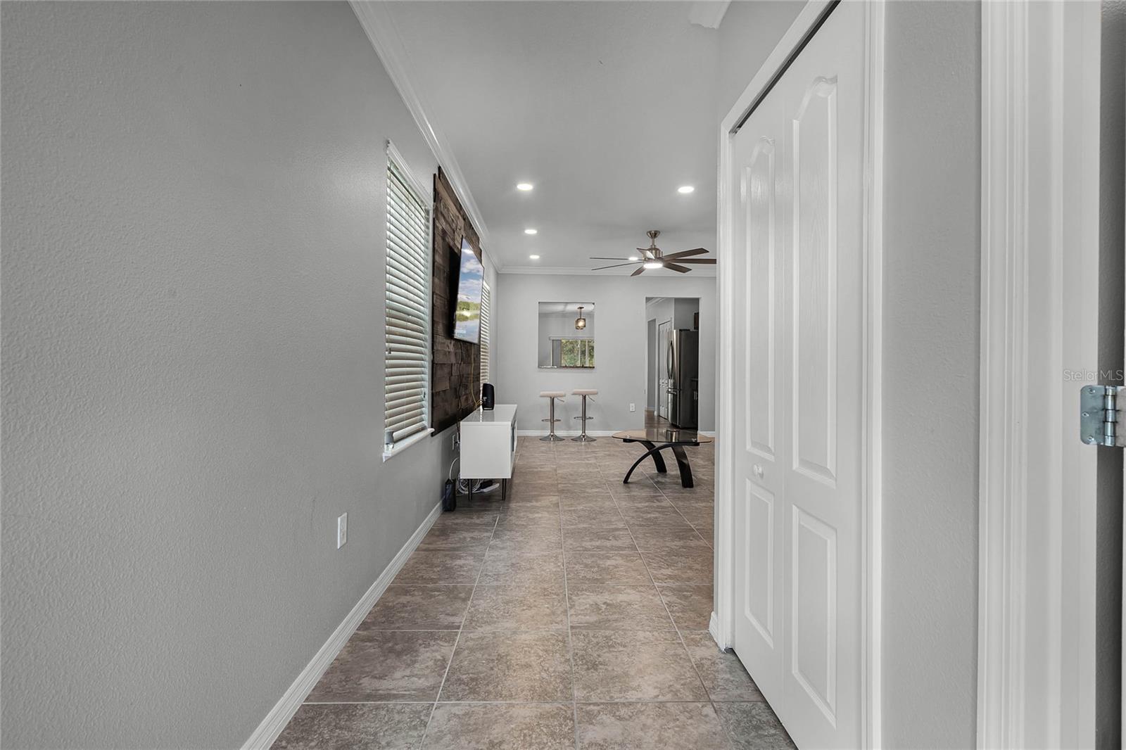 2267 CANYON BREEZE AVE