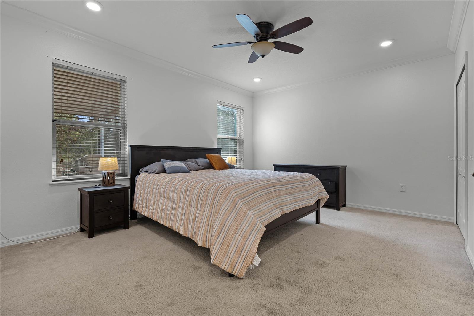 2267 CANYON BREEZE AVE