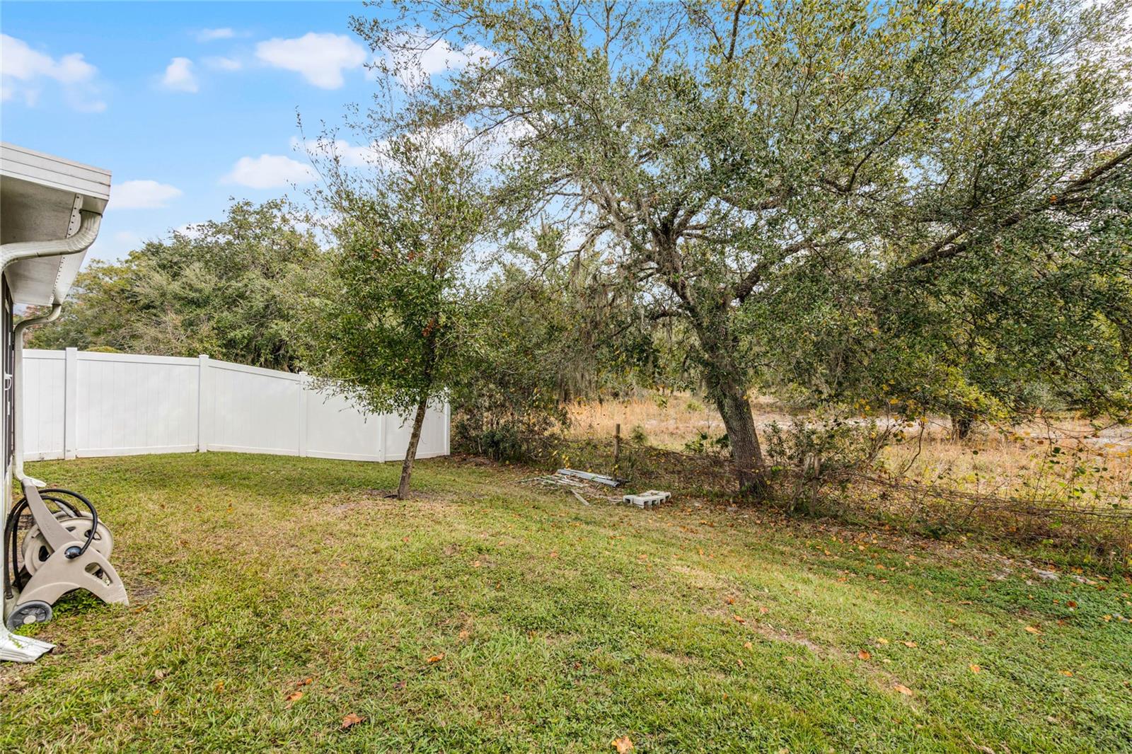 2267 CANYON BREEZE AVE