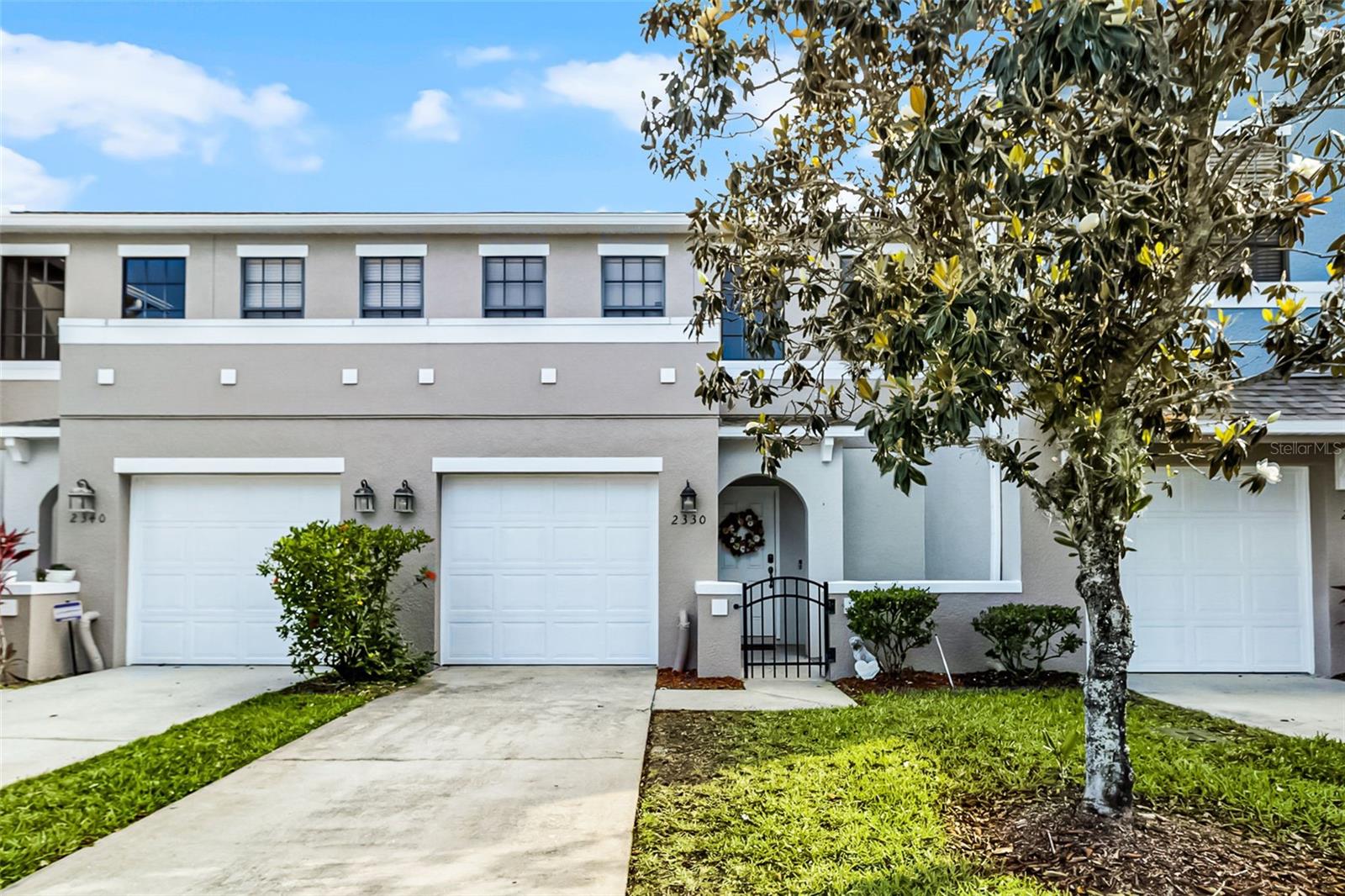 2330 WINDSOR LAKE CIR