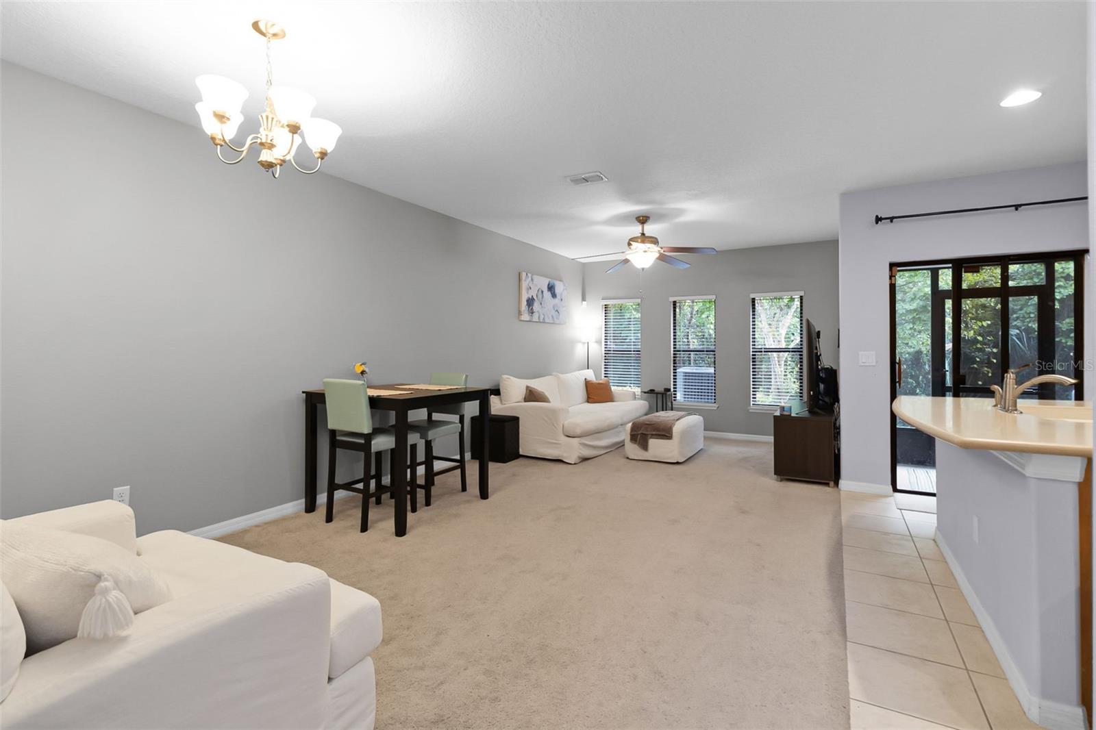2330 WINDSOR LAKE CIR