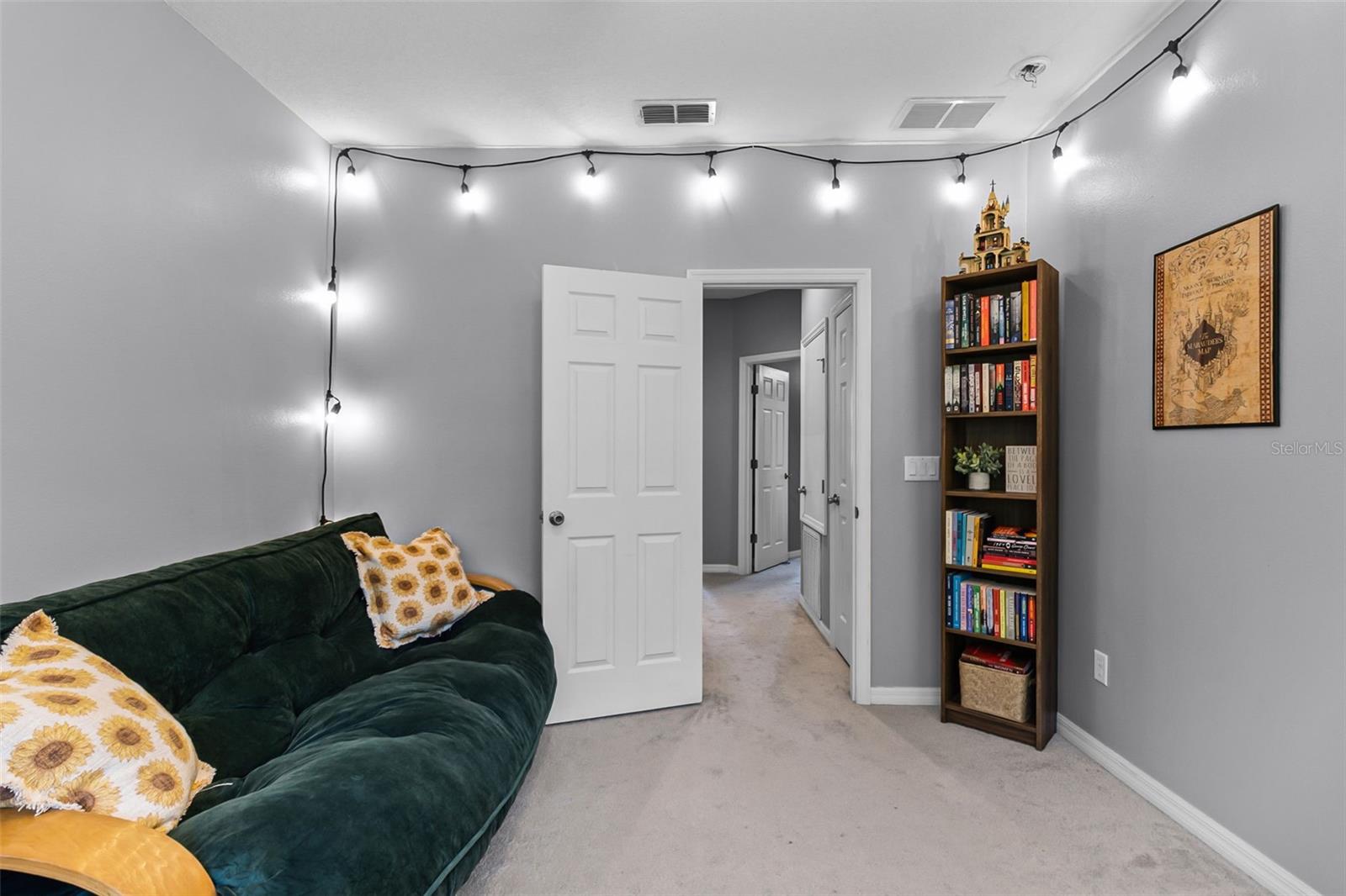 2330 WINDSOR LAKE CIR