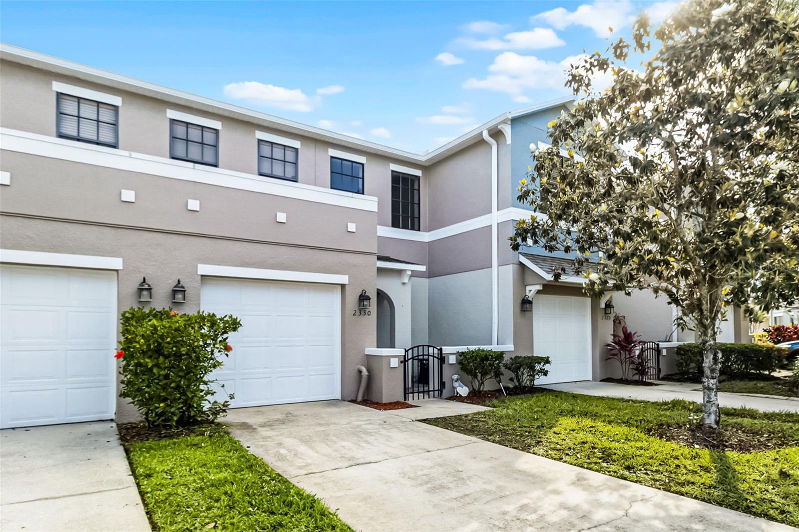 2330 WINDSOR LAKE CIR
