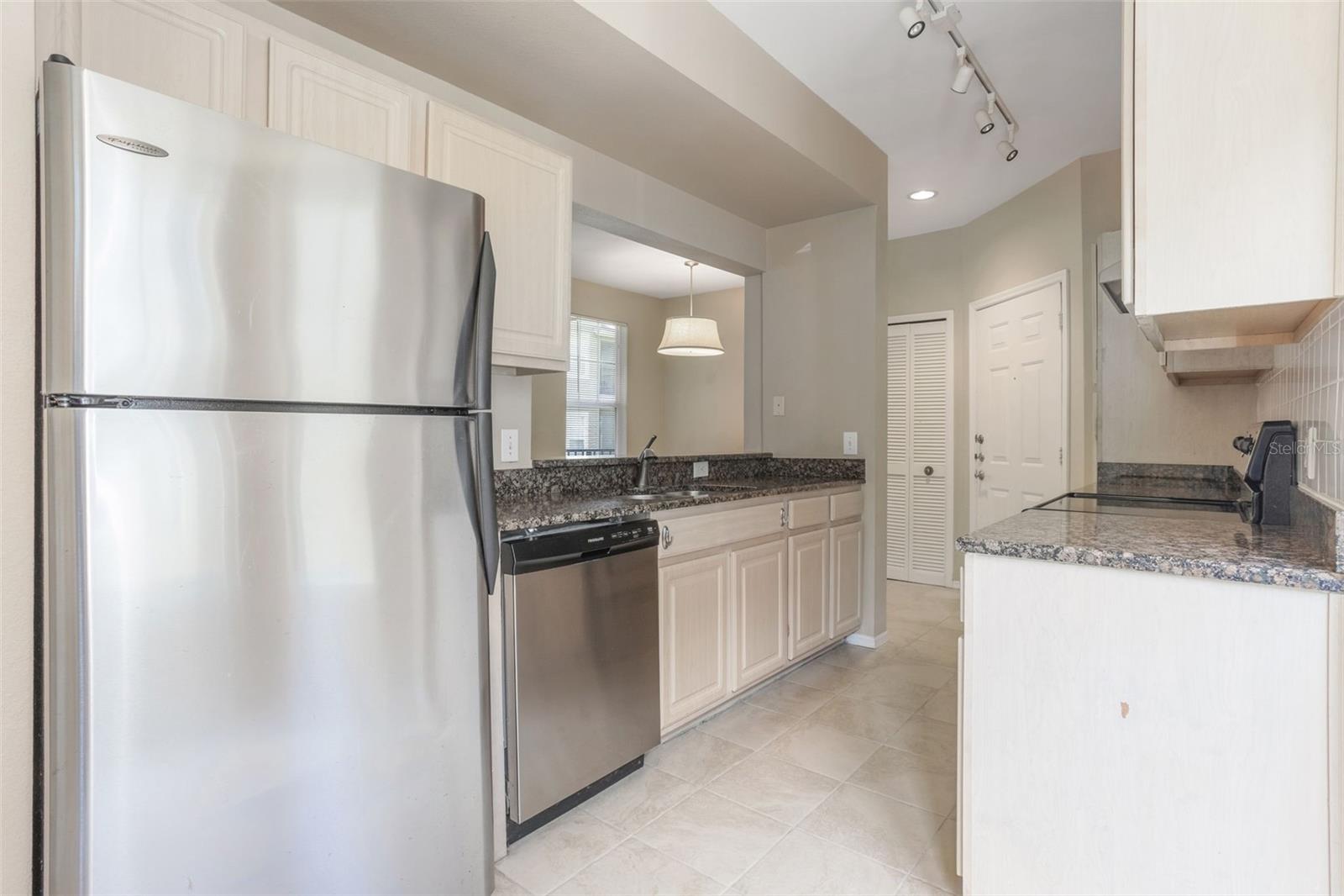 408 SUMMIT RIDGE PL #210