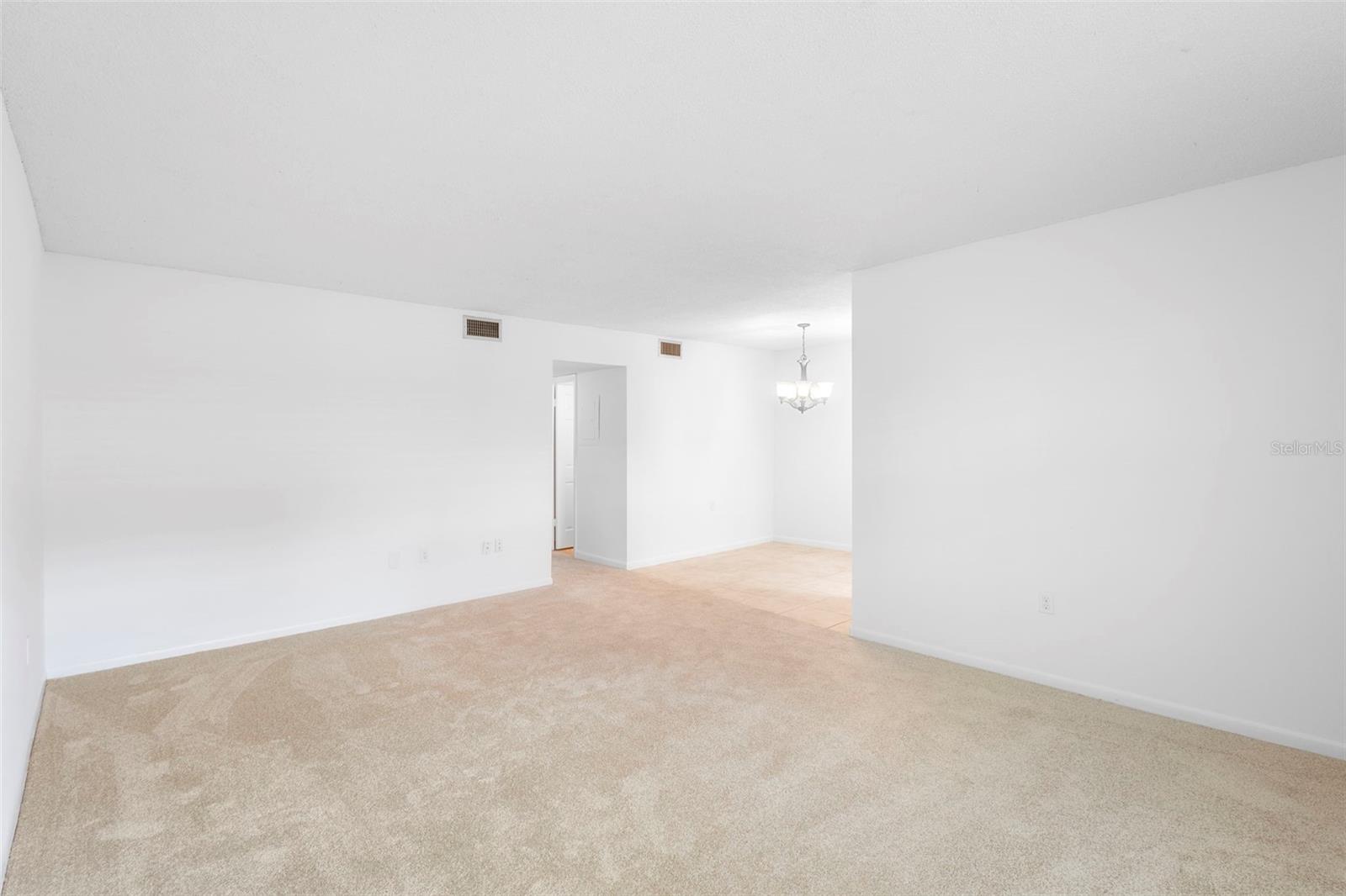 2500 LEE RD #219