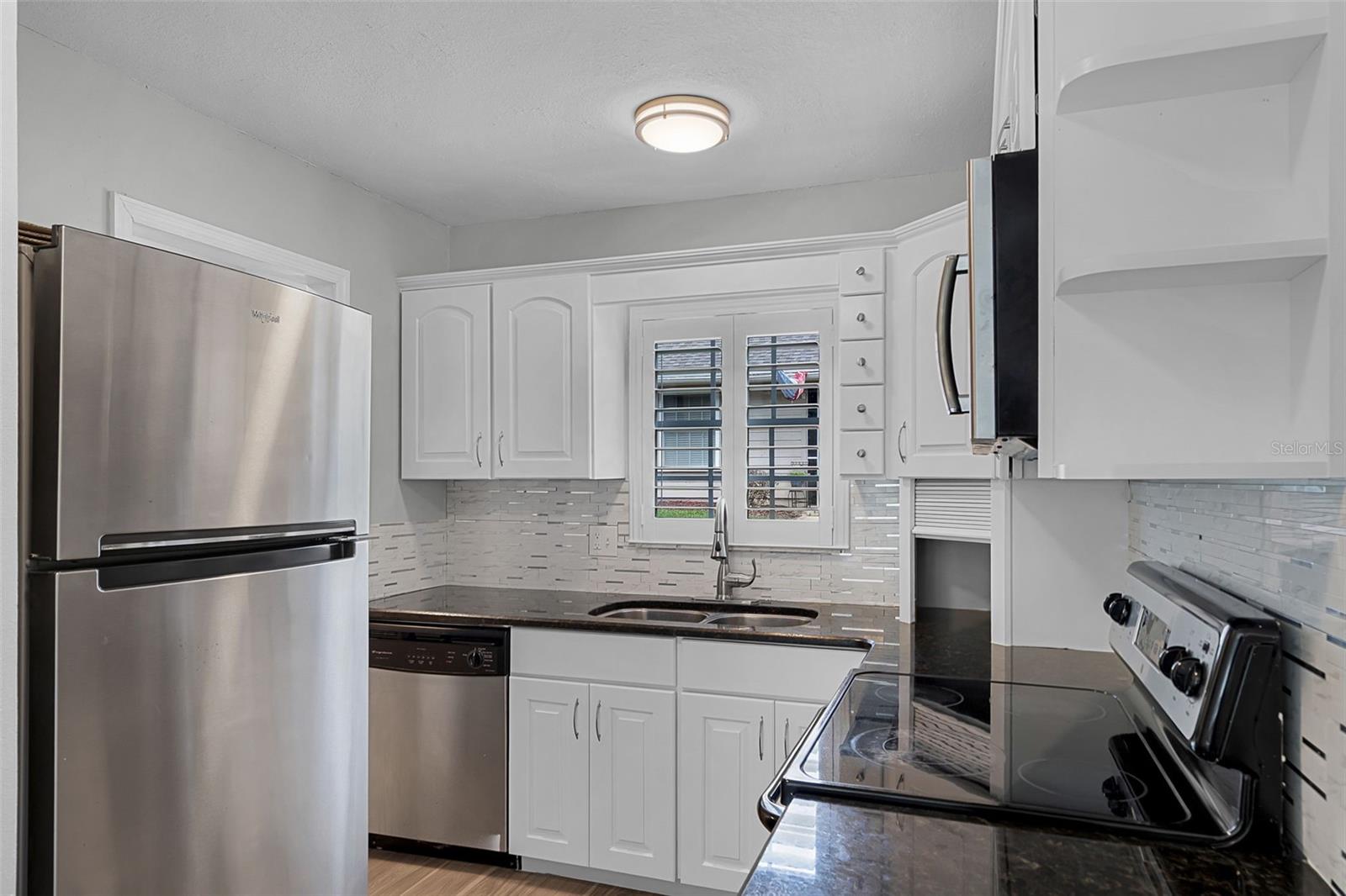 1252 VILLA LN #151