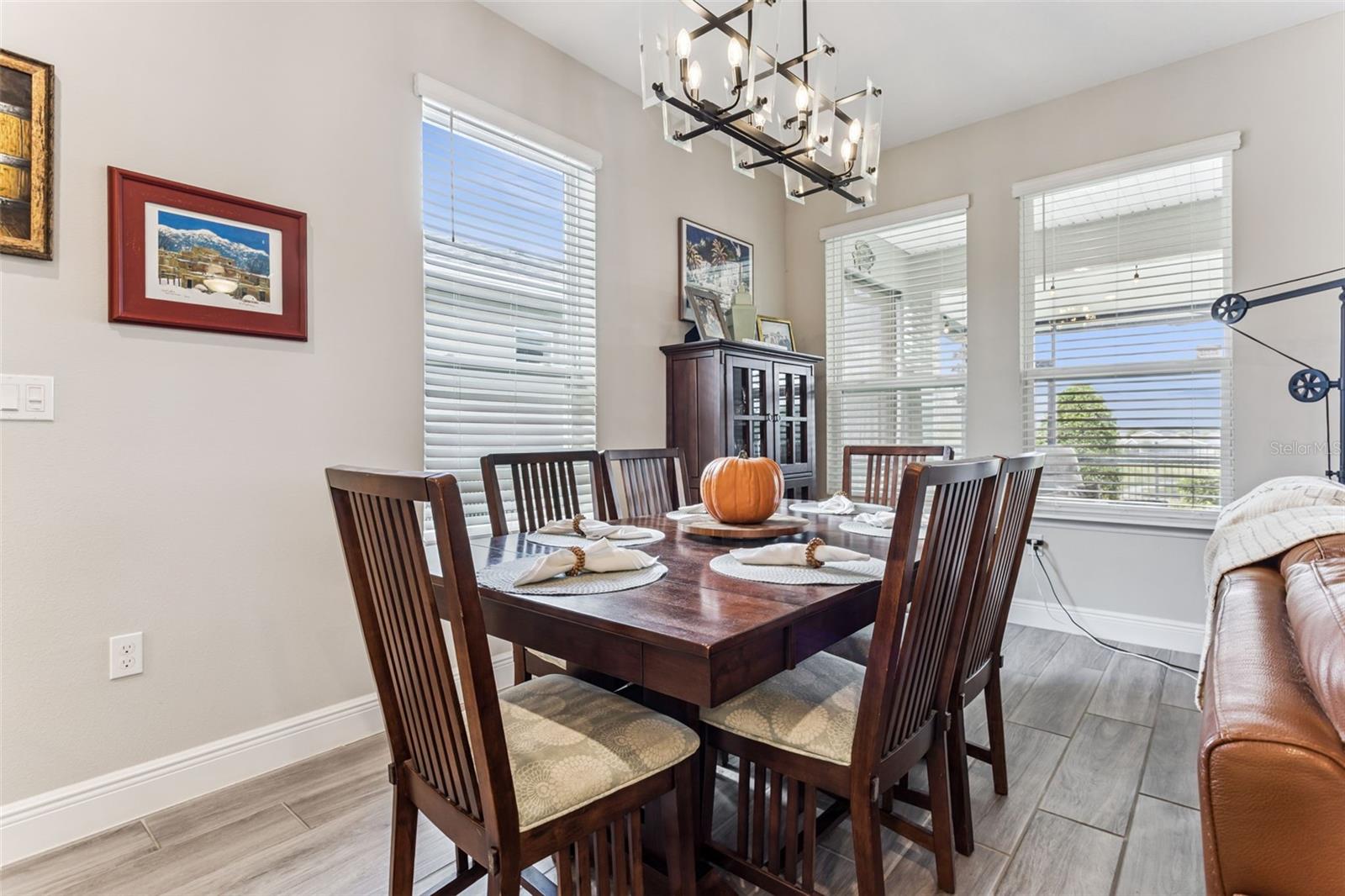 150 SILVER MAPLE RD