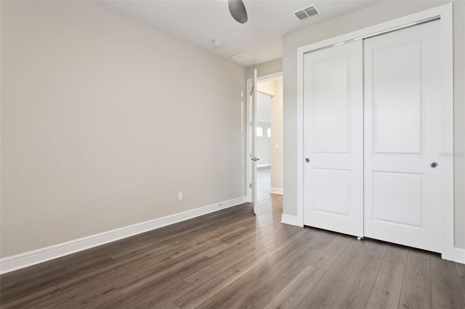 1901 SPRING SHOWER CIR