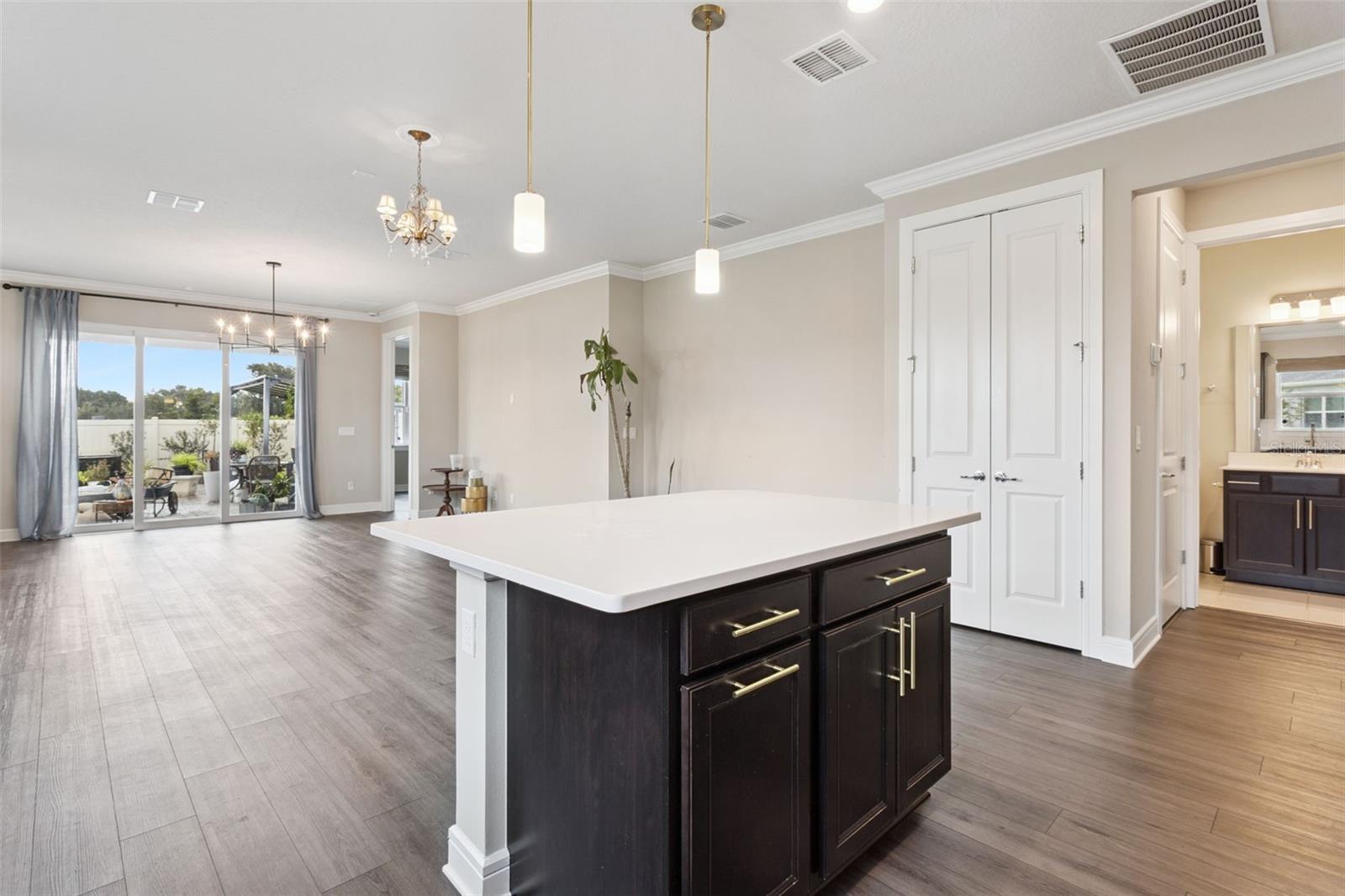 1901 SPRING SHOWER CIR