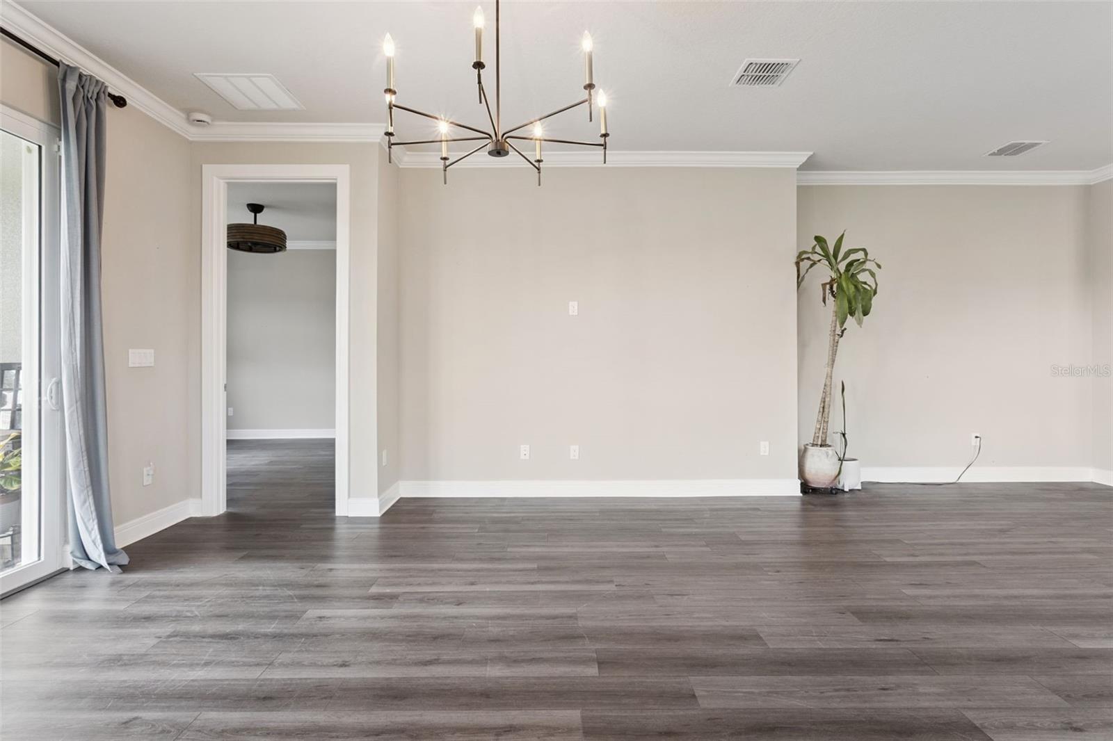 1901 SPRING SHOWER CIR