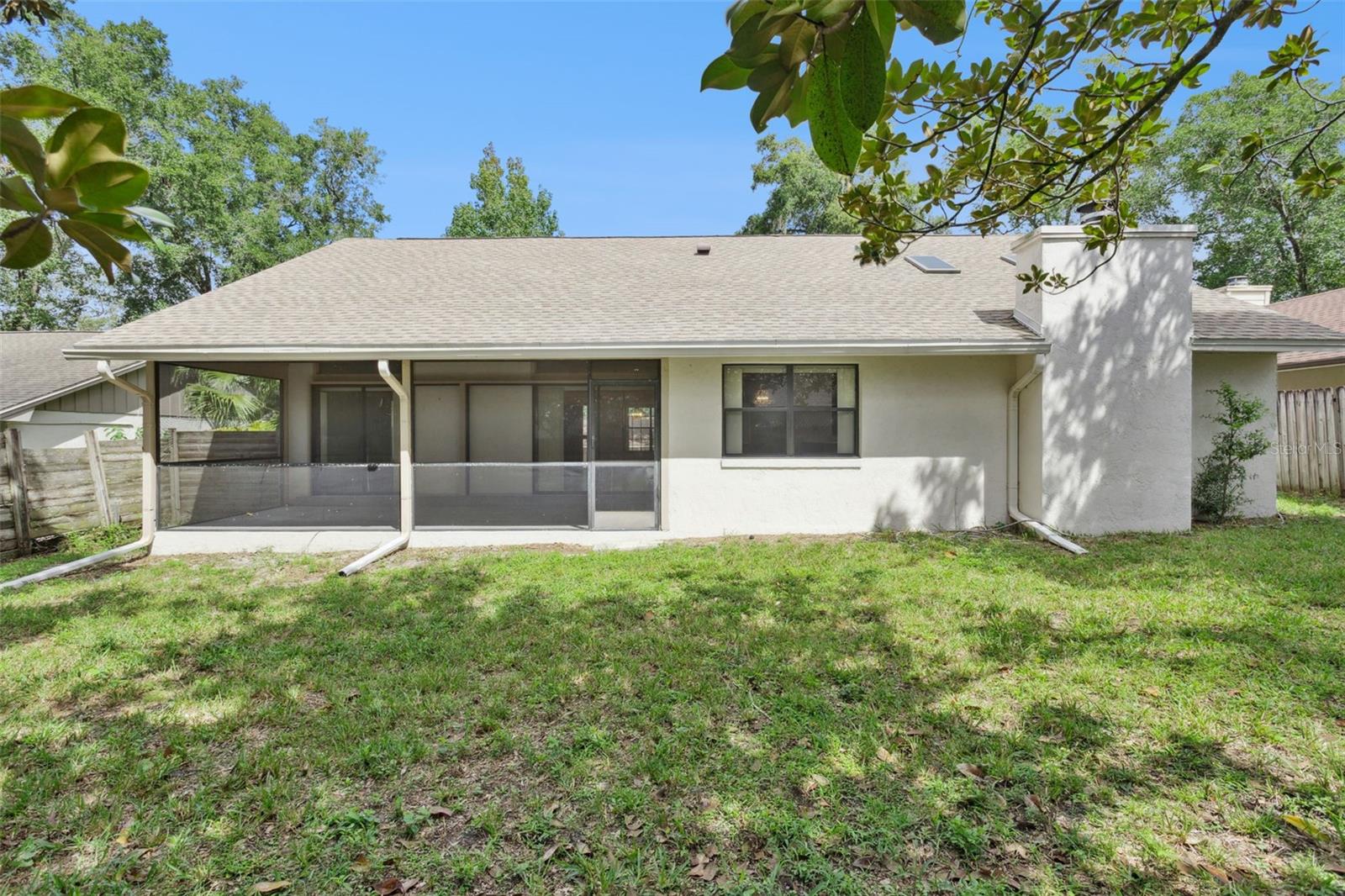 169 CITRUS TREE LN