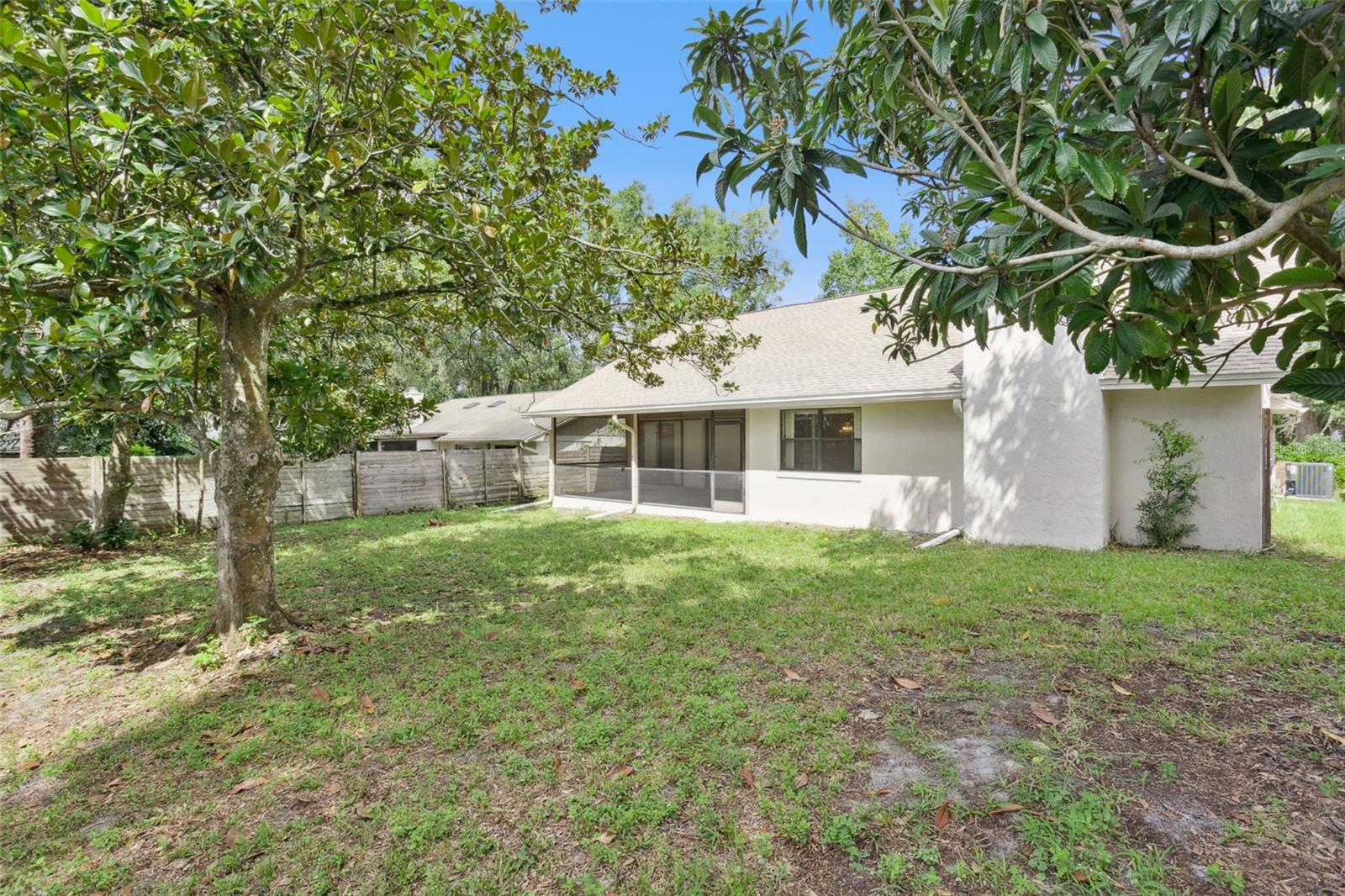 169 CITRUS TREE LN