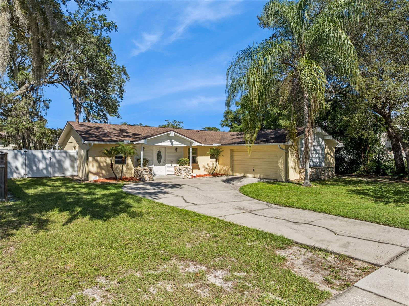 1513 LEOPARD CT