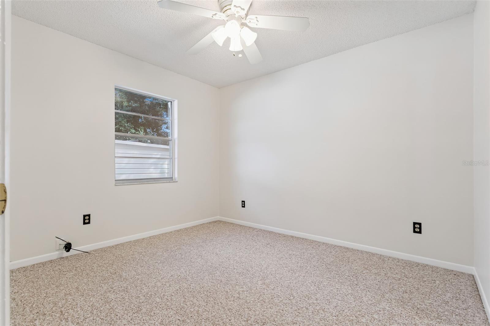 1513 LEOPARD CT