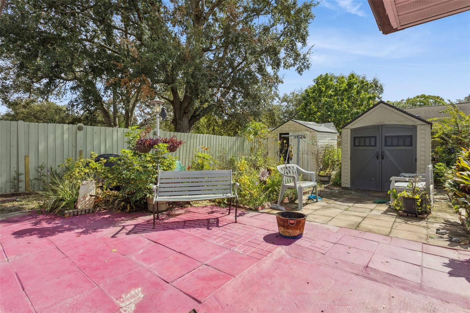 3646 FALLING LEAF LN