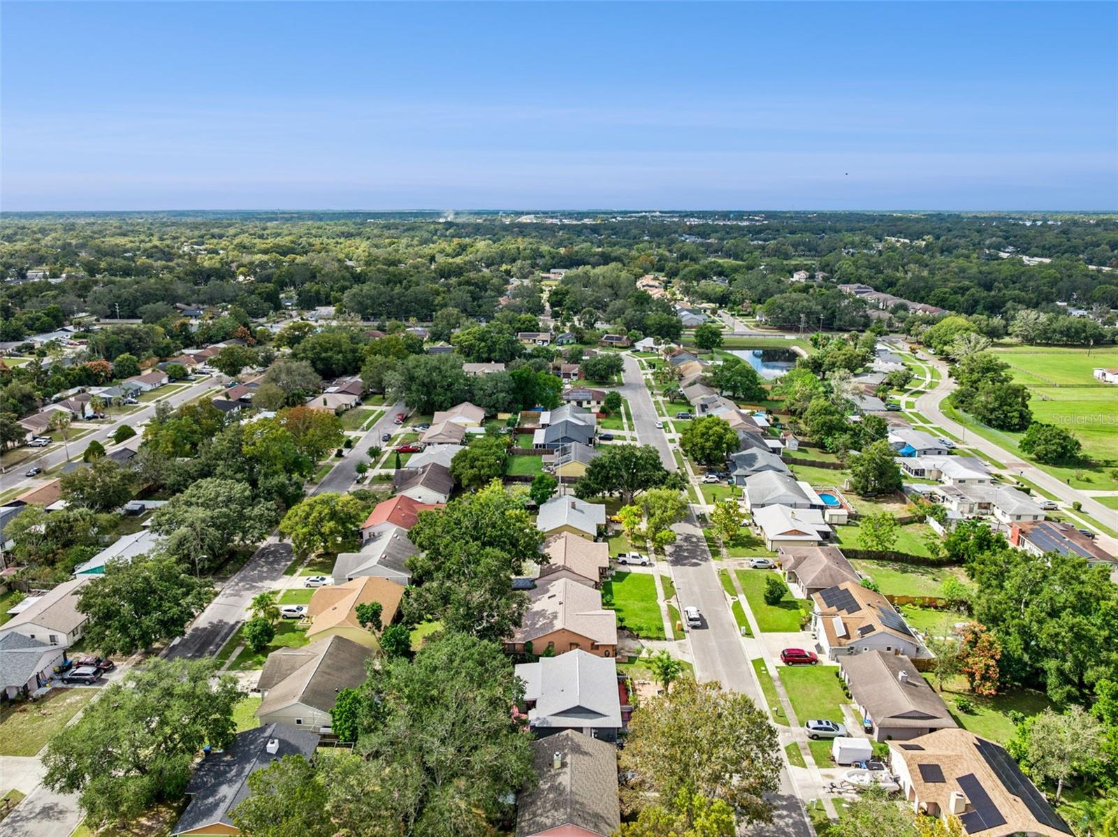 3646 FALLING LEAF LN