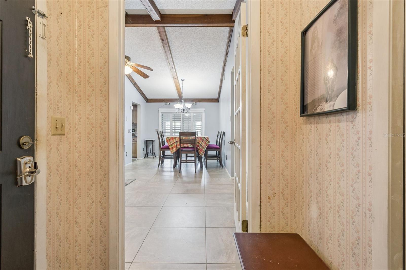 3646 FALLING LEAF LN