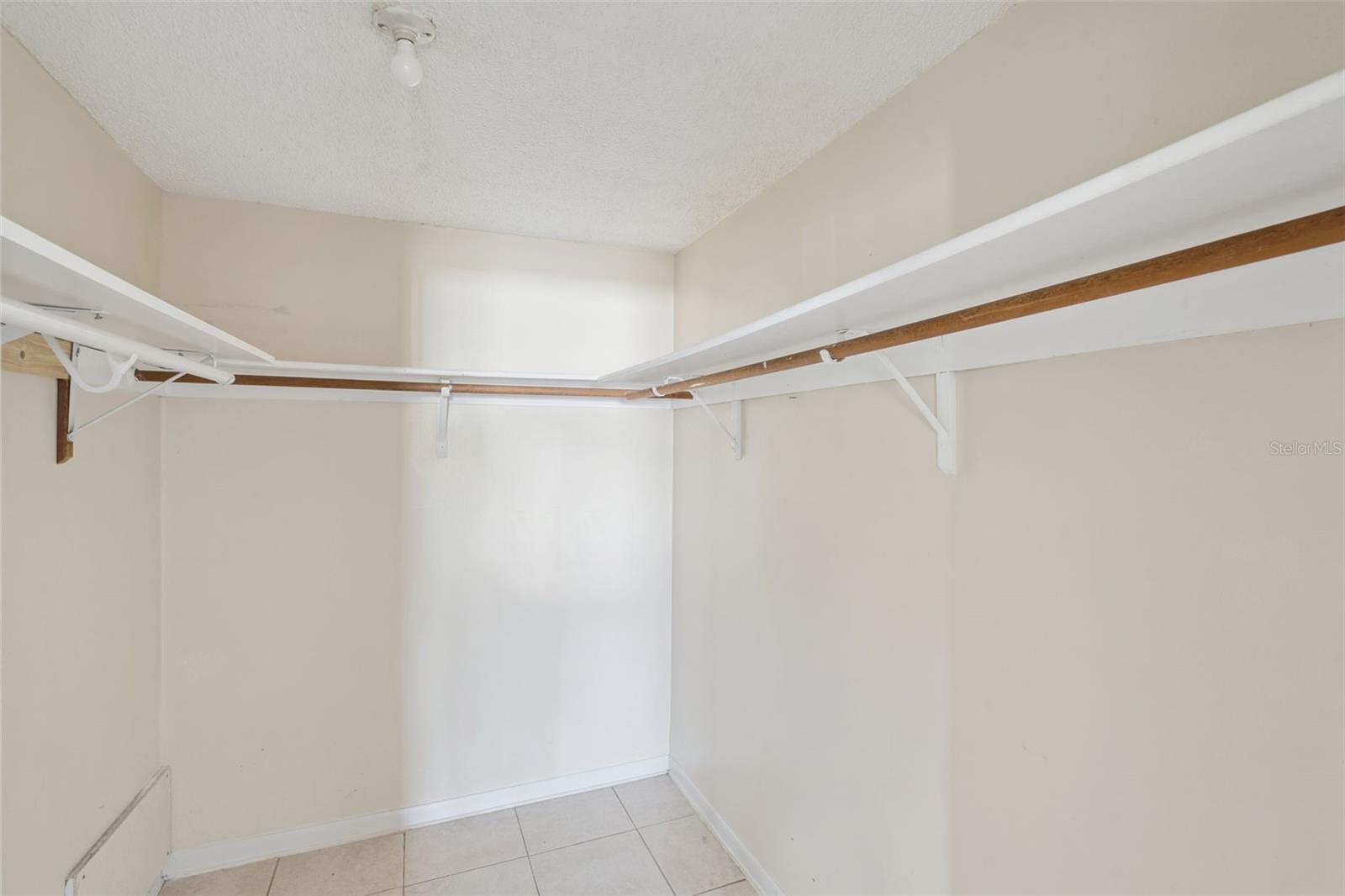 14323 SW 39TH COURT RD