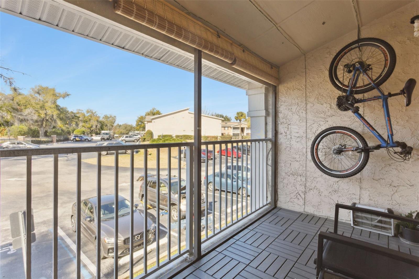 145 N PEARL LAKE CSWY #208