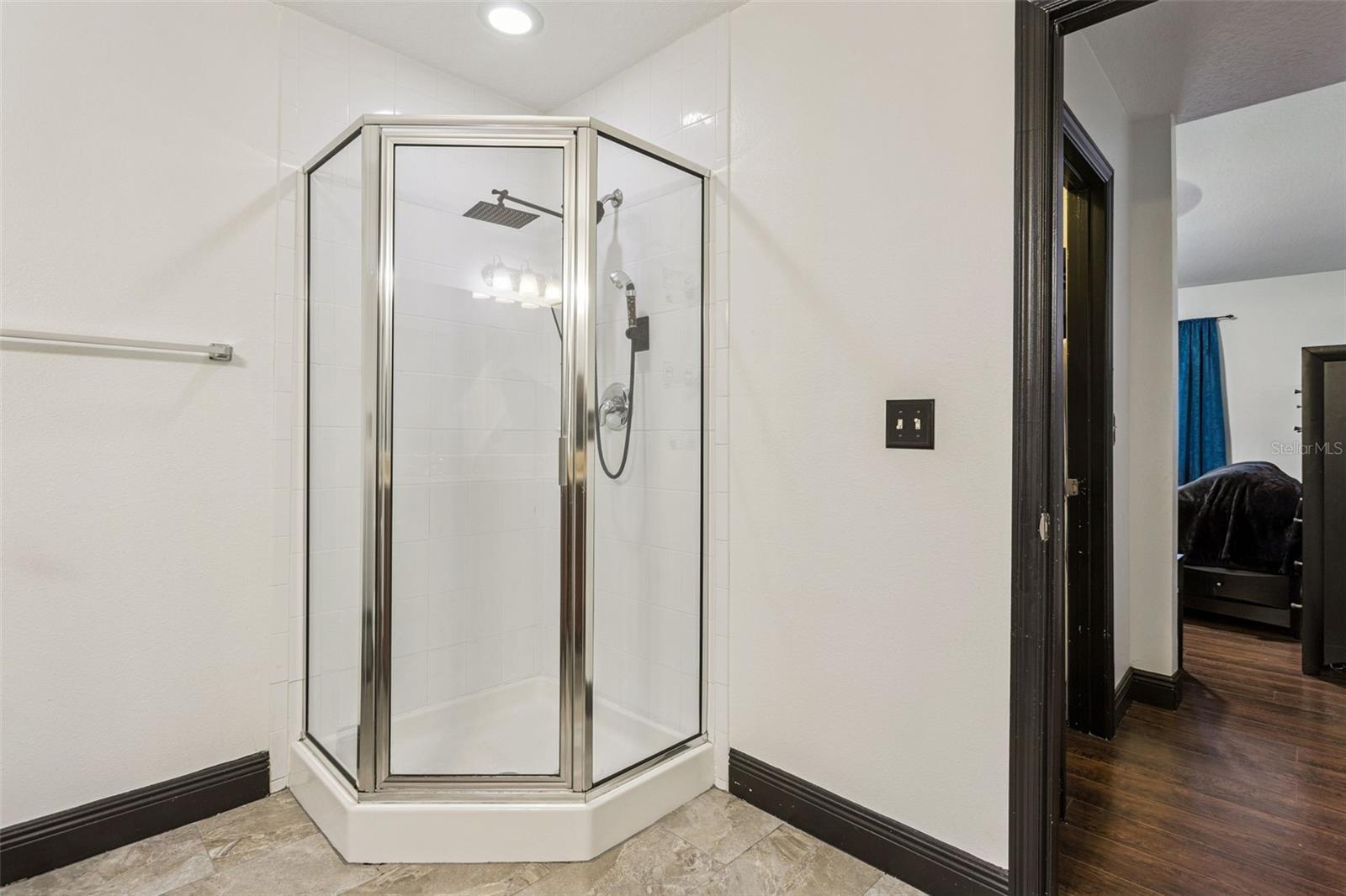 145 N PEARL LAKE CSWY #208